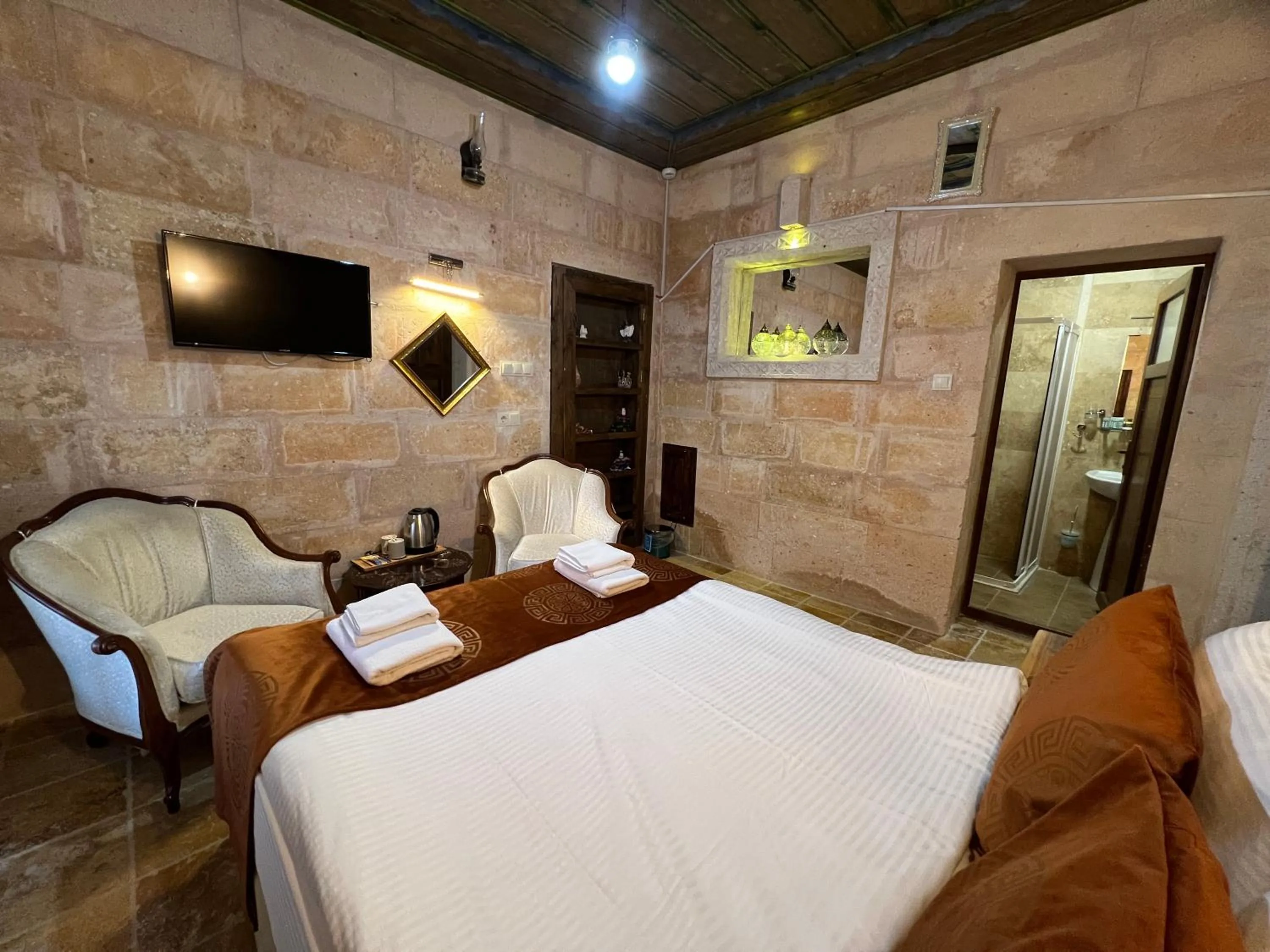 Bedroom, Bed in Tatlı Kaya Otel