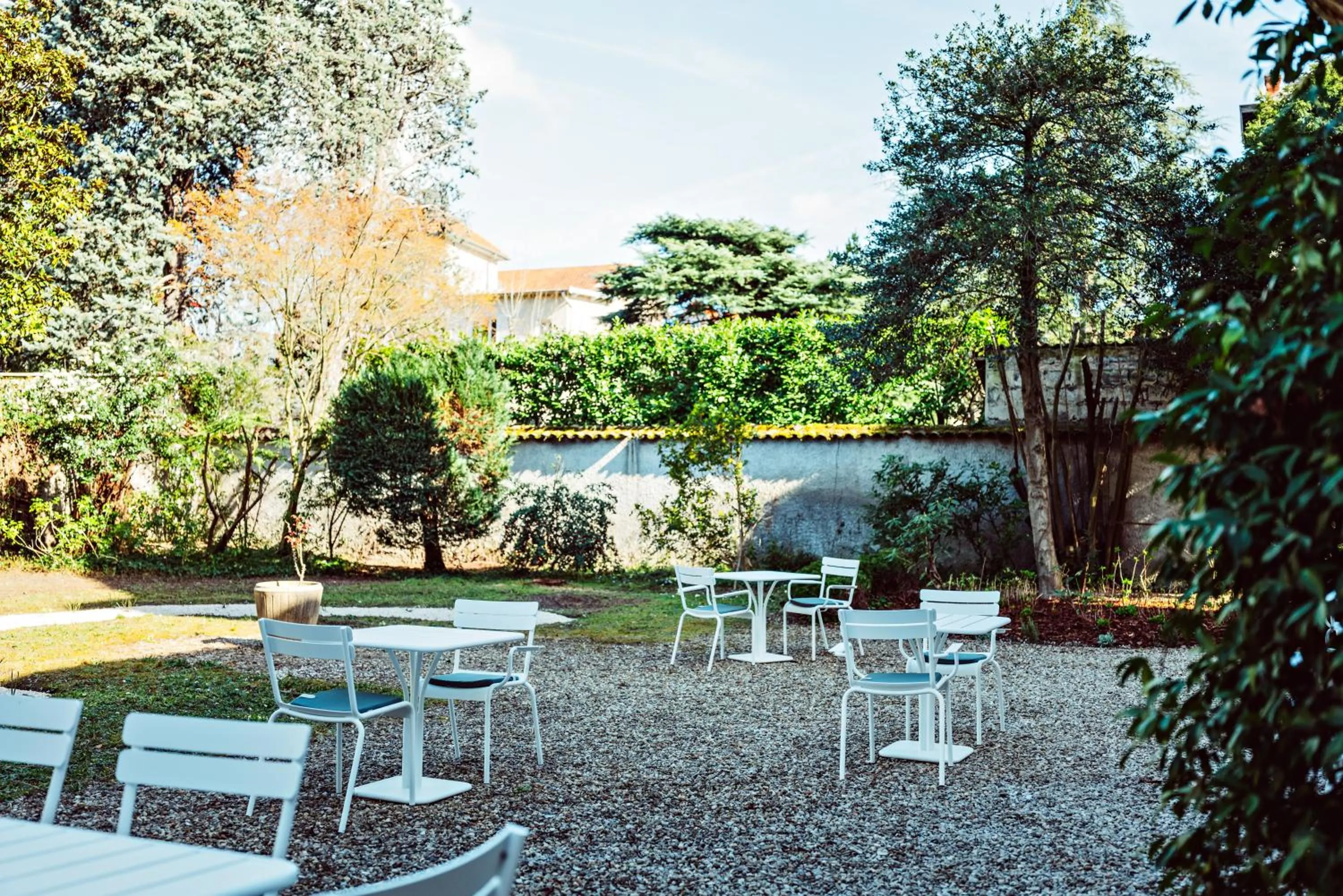 Garden in Hôtel Maison Lacassagne Lyon