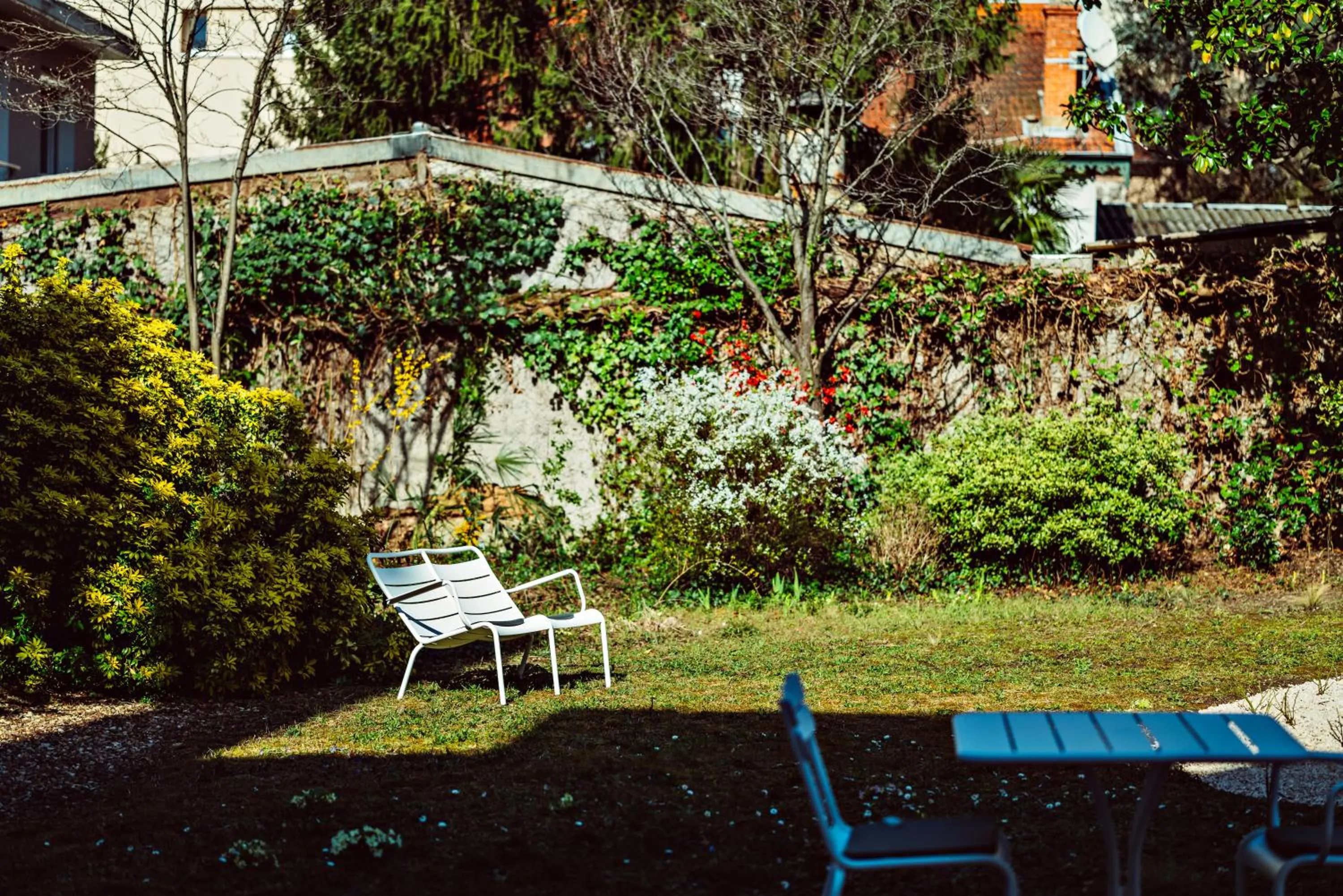 Garden in Hôtel Maison Lacassagne Lyon