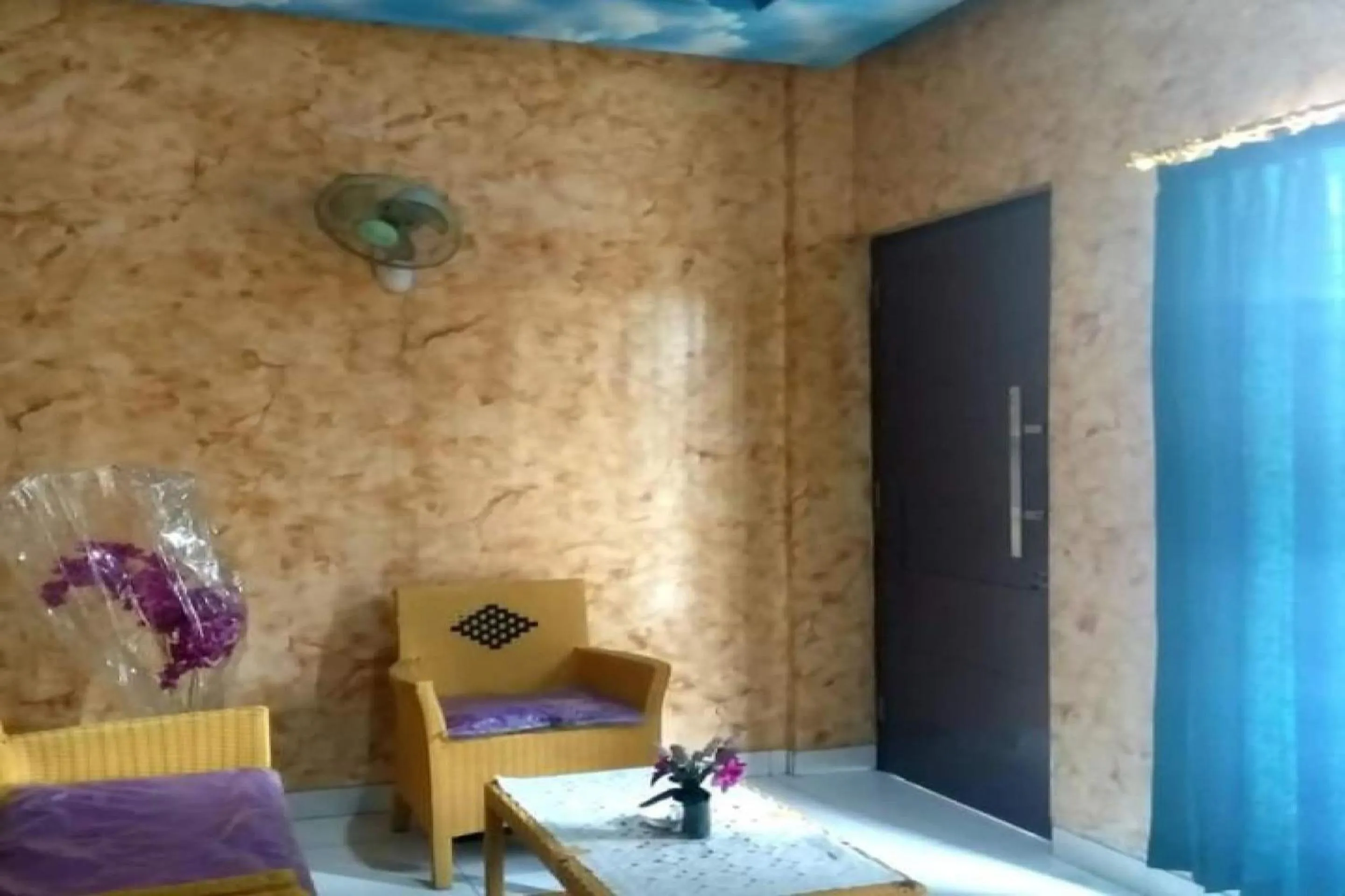 Lobby or reception in OYO 90706 Kost Alam Jaya Syariah