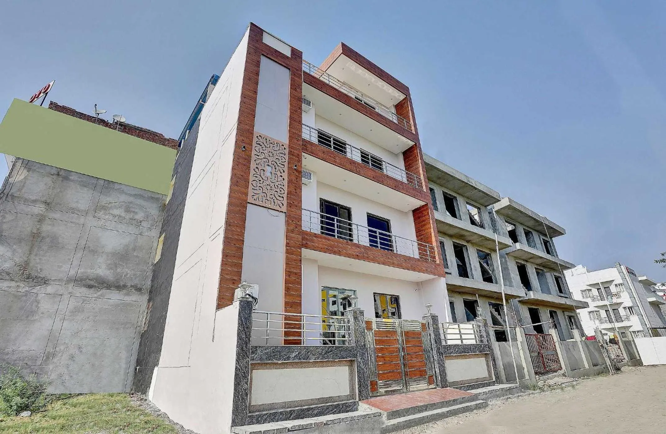 Facade/entrance in Collection O Raksha Inn Near PVR Ansal Plaza Greater Noida