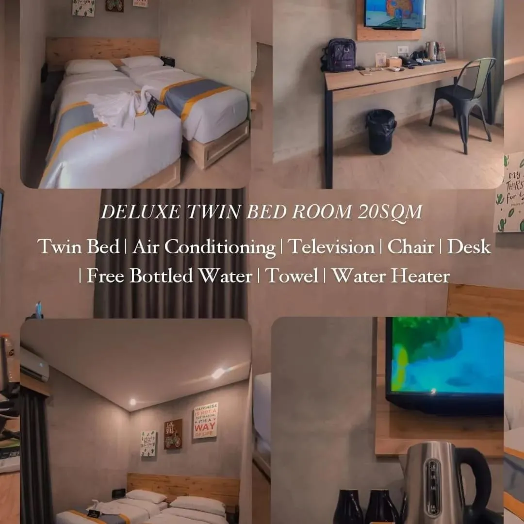 Property building, Bed in Hotel Summerville