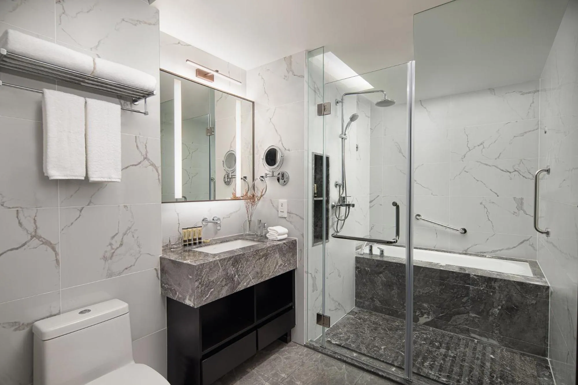 Toilet in Ascott New District Wuxi