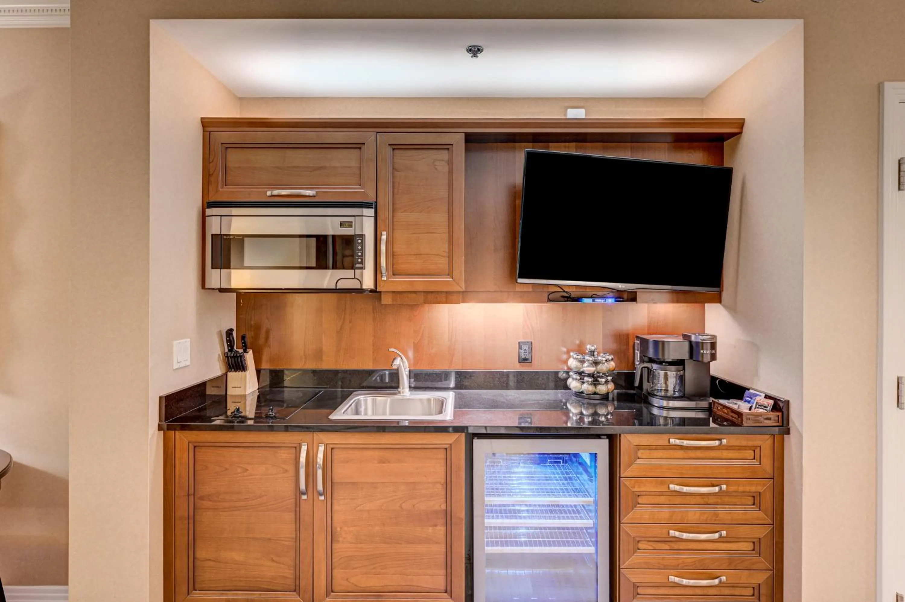 Luxury Studio MGM Signature Best Location Lazy River No Resort Fee