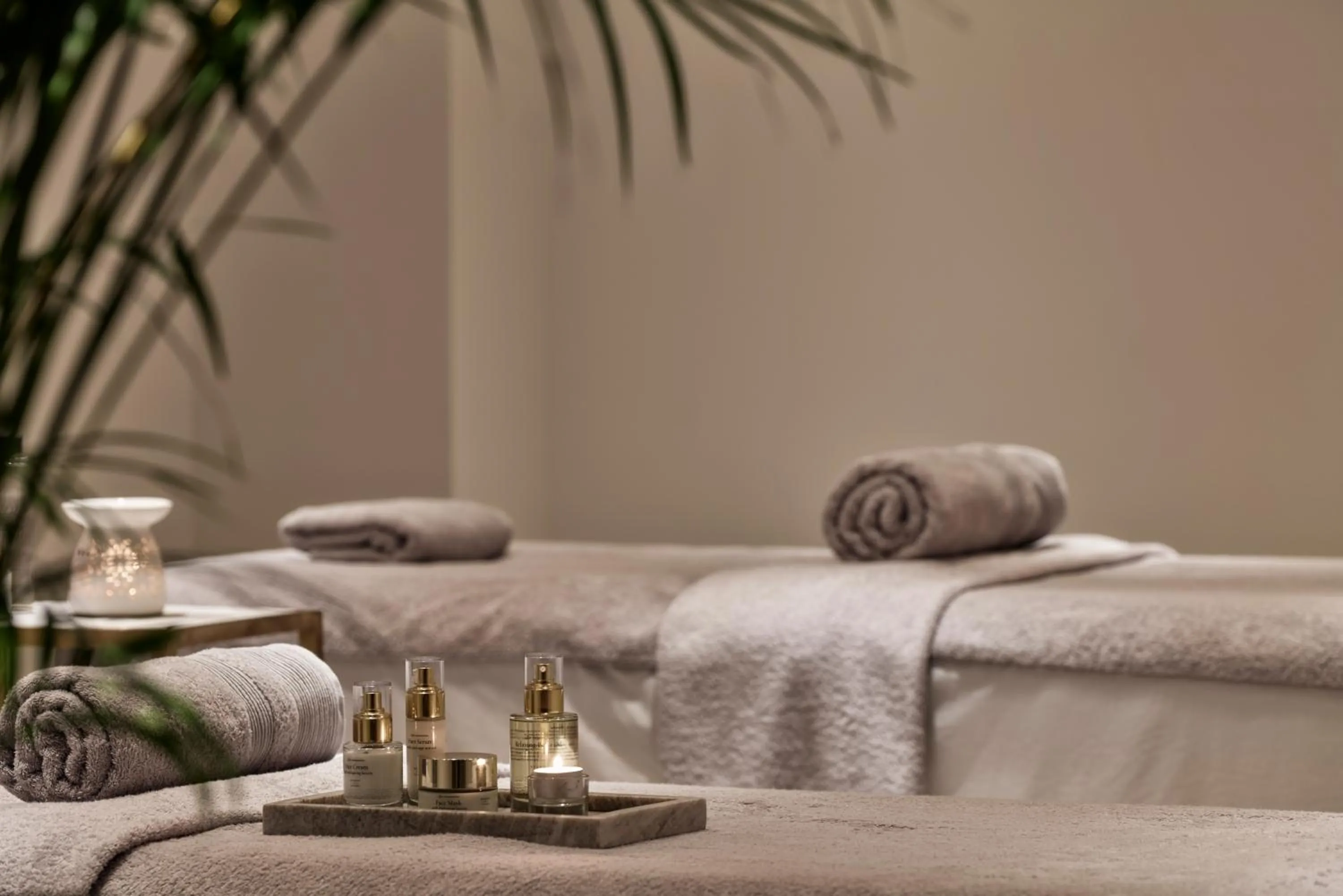Spa and wellness centre/facilities, Bed in Celestial All Suites