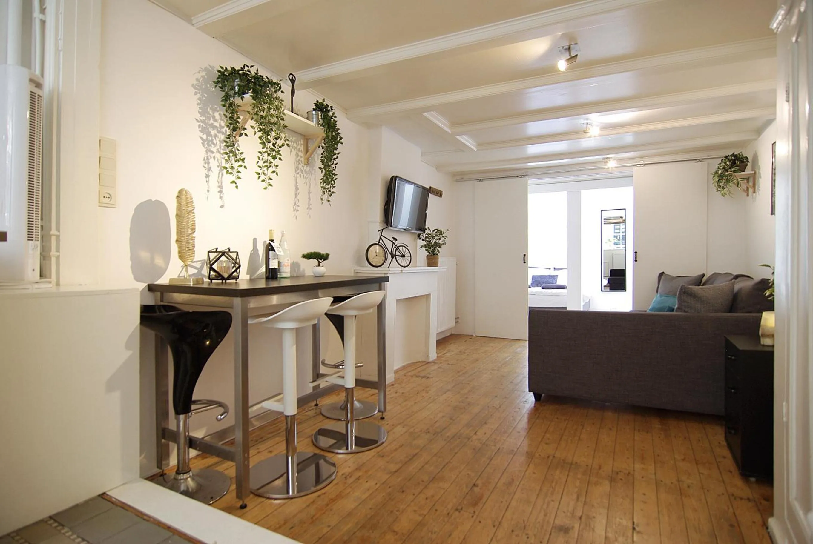 Cosy apartment right in the city center with AIRCO!