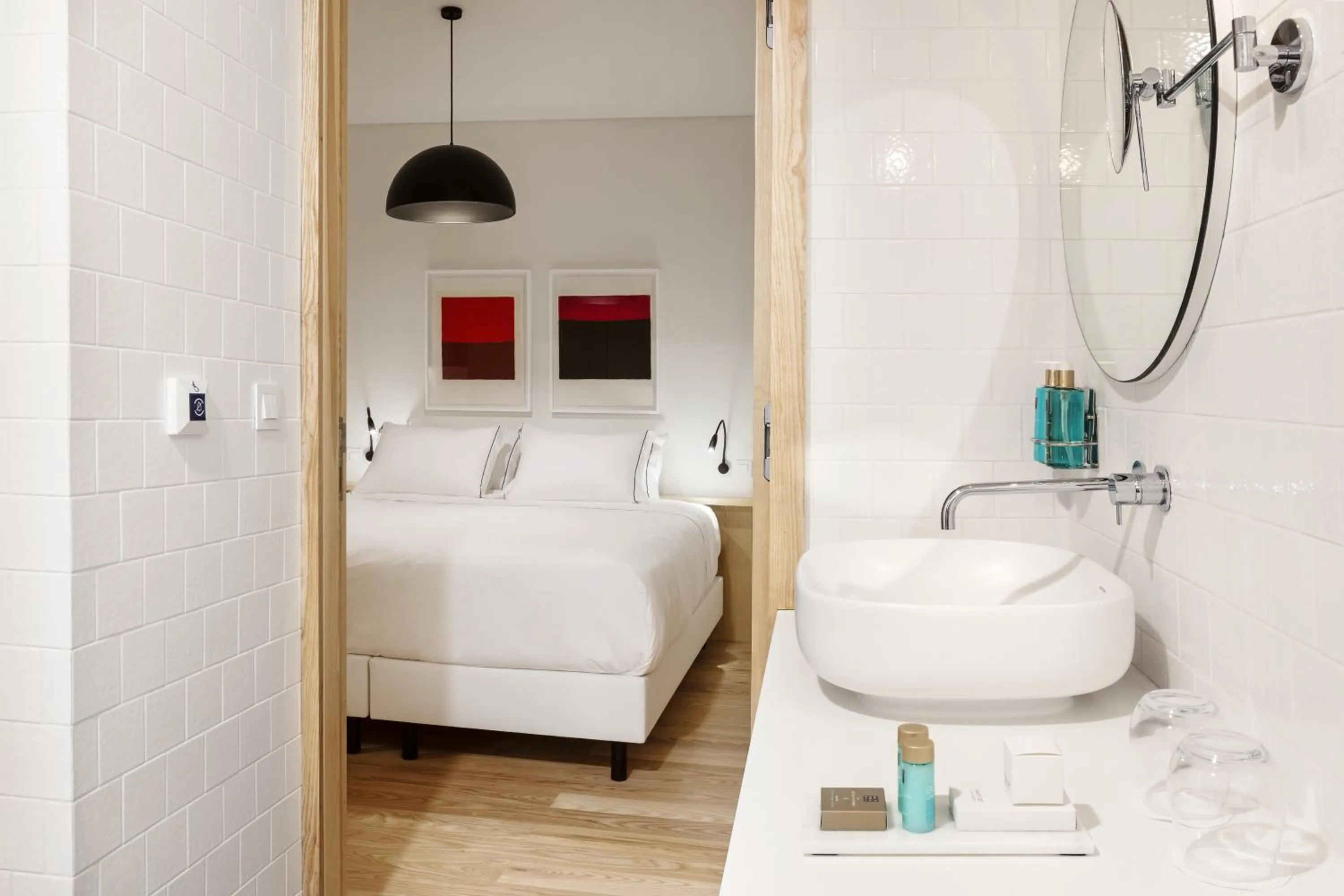 Bed in Casa da Galeria - Azores Art of Hosting