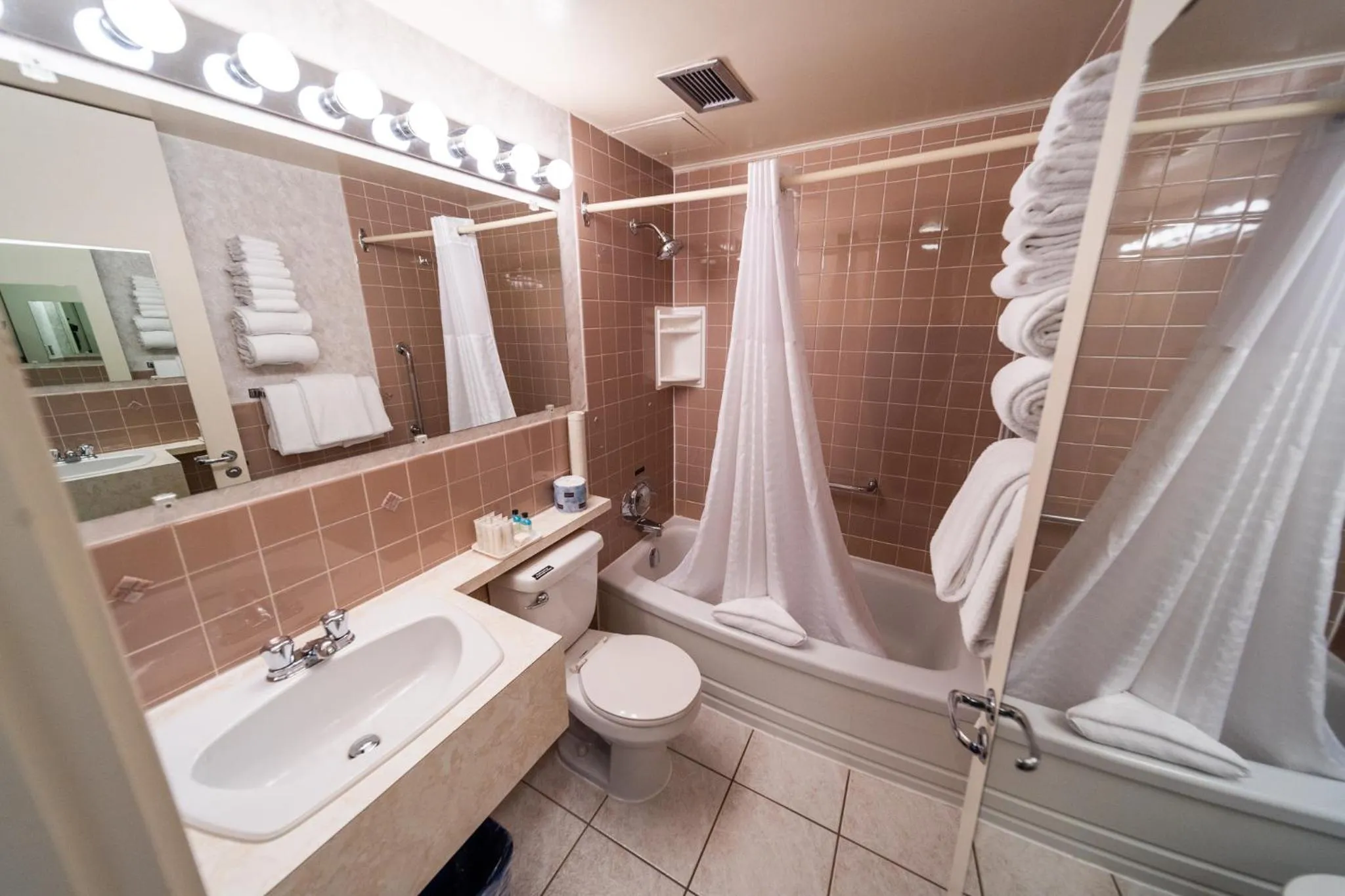 Bathroom in Bow View Lodge