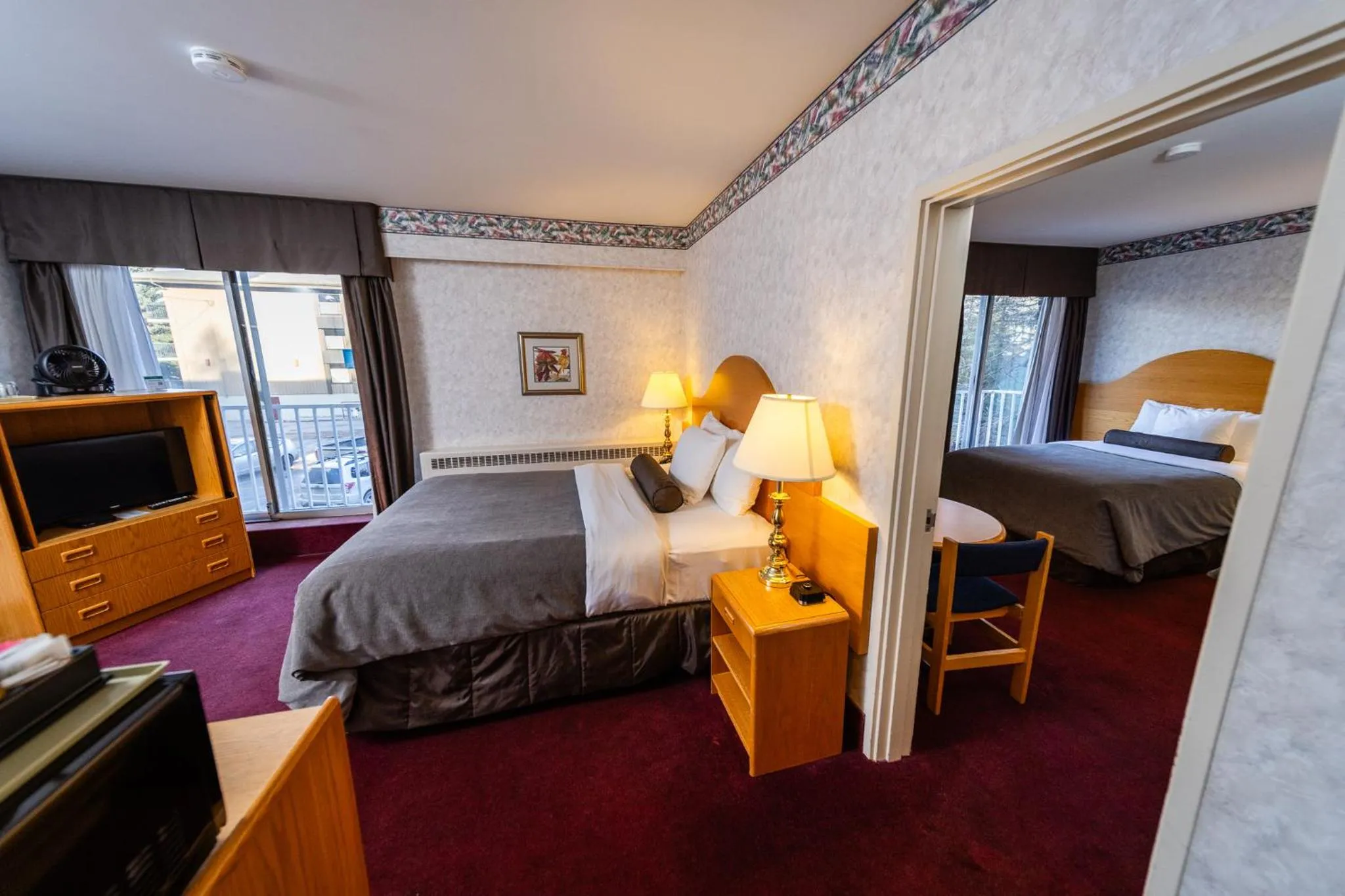 Bedroom, Bed in Bow View Lodge