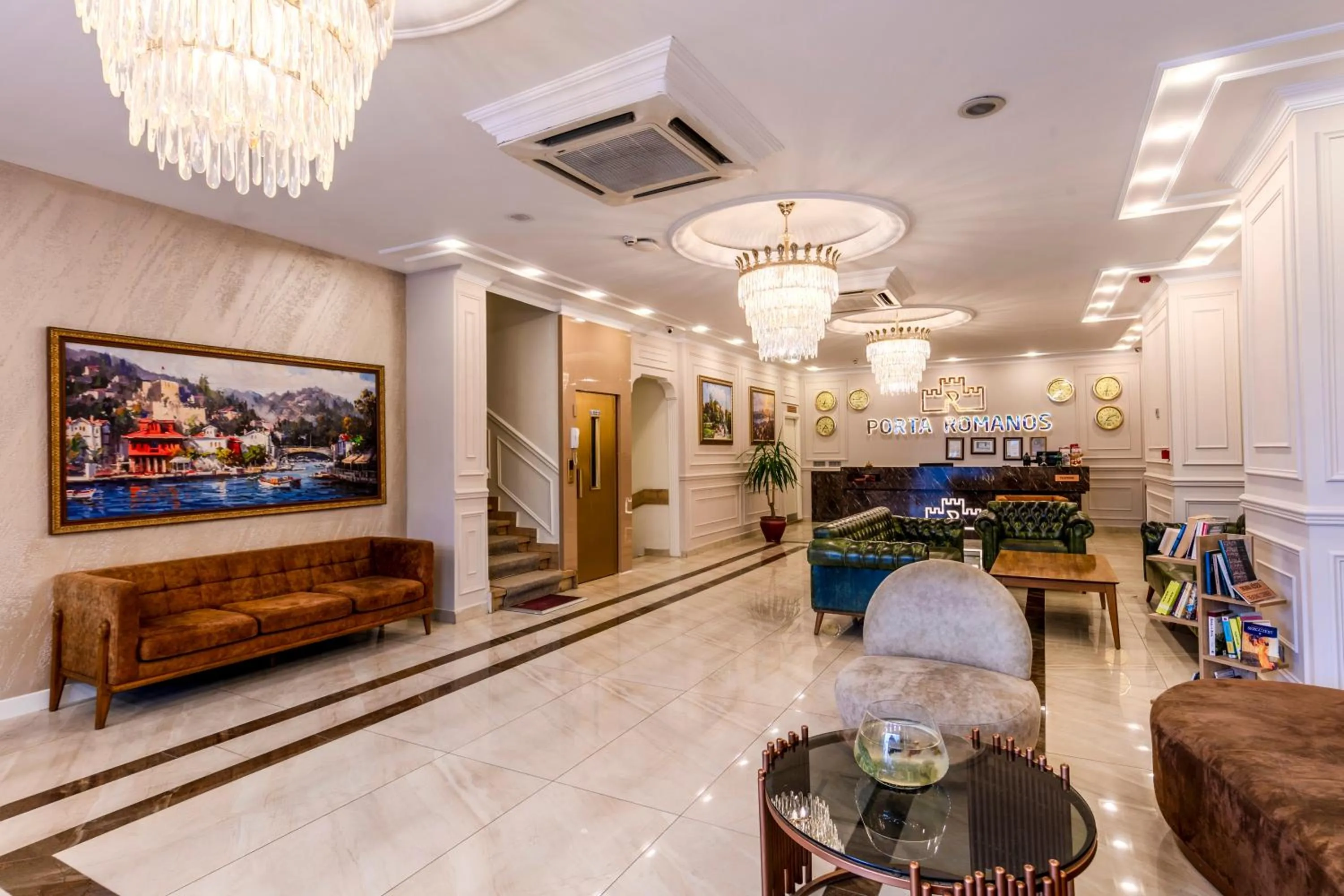 Lobby or reception in Istanbul Old City Topkapi Porta Romanos Hotel Ottoman Heritage