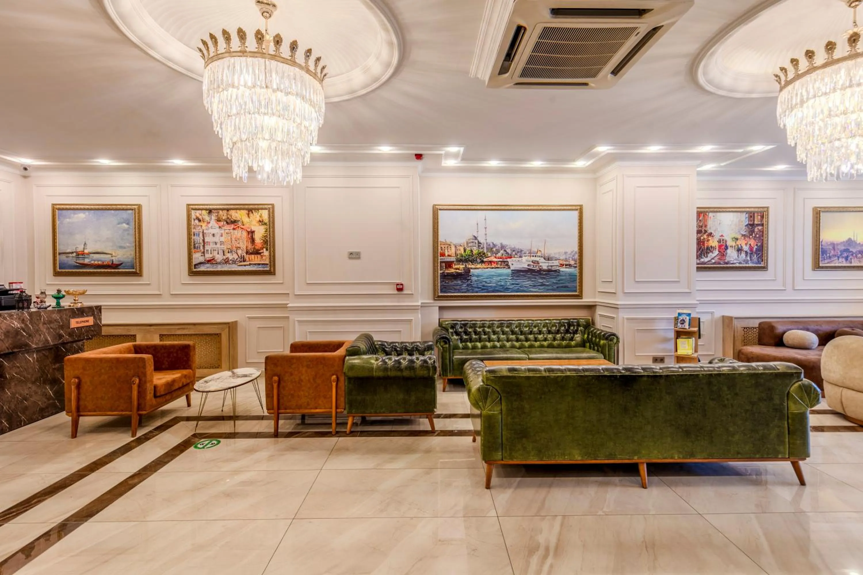 Lobby or reception in Istanbul Old City Topkapi Porta Romanos Hotel Ottoman Heritage