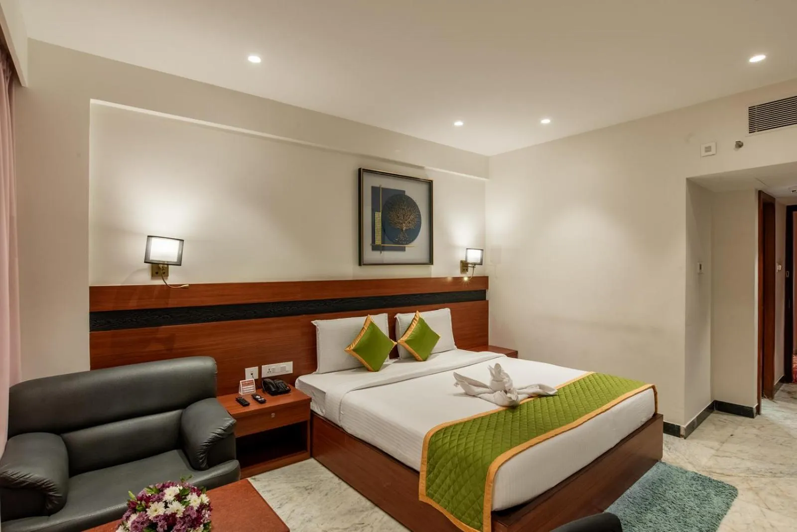 Bedroom, Bed in Royal Regency