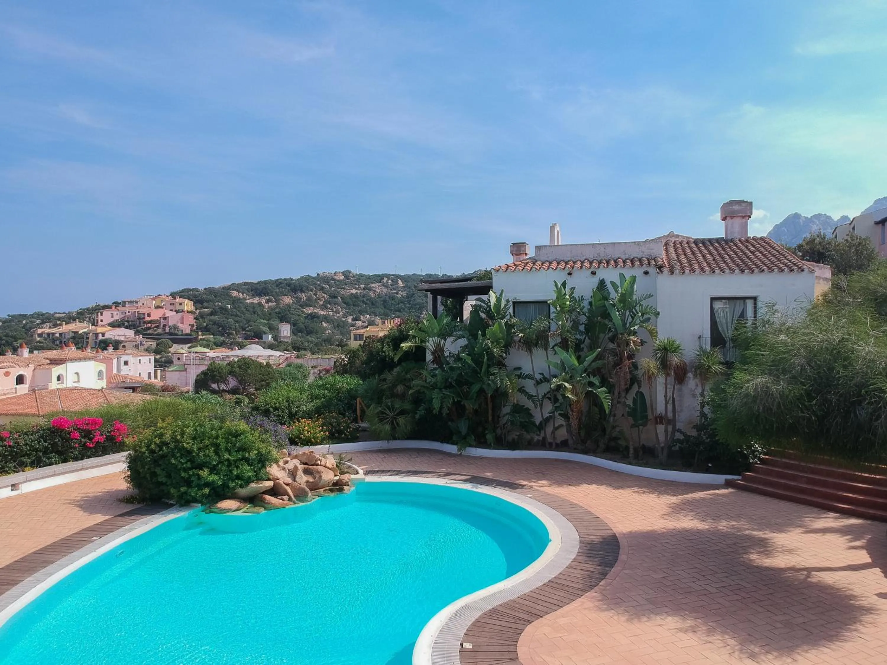 Property building in Il Giardino degli Oleandri