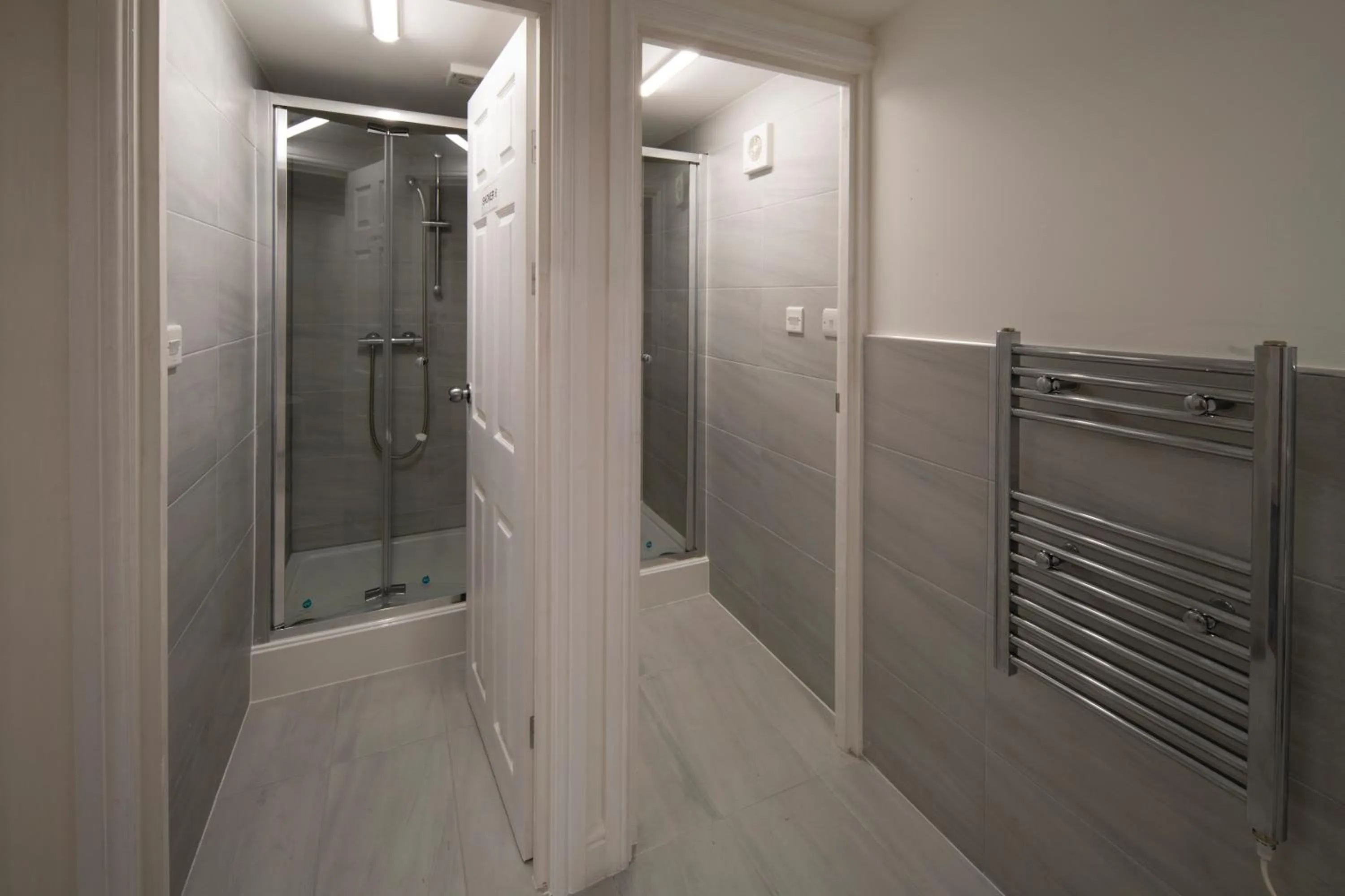 Bathroom in Harbourside Hostel Bristol