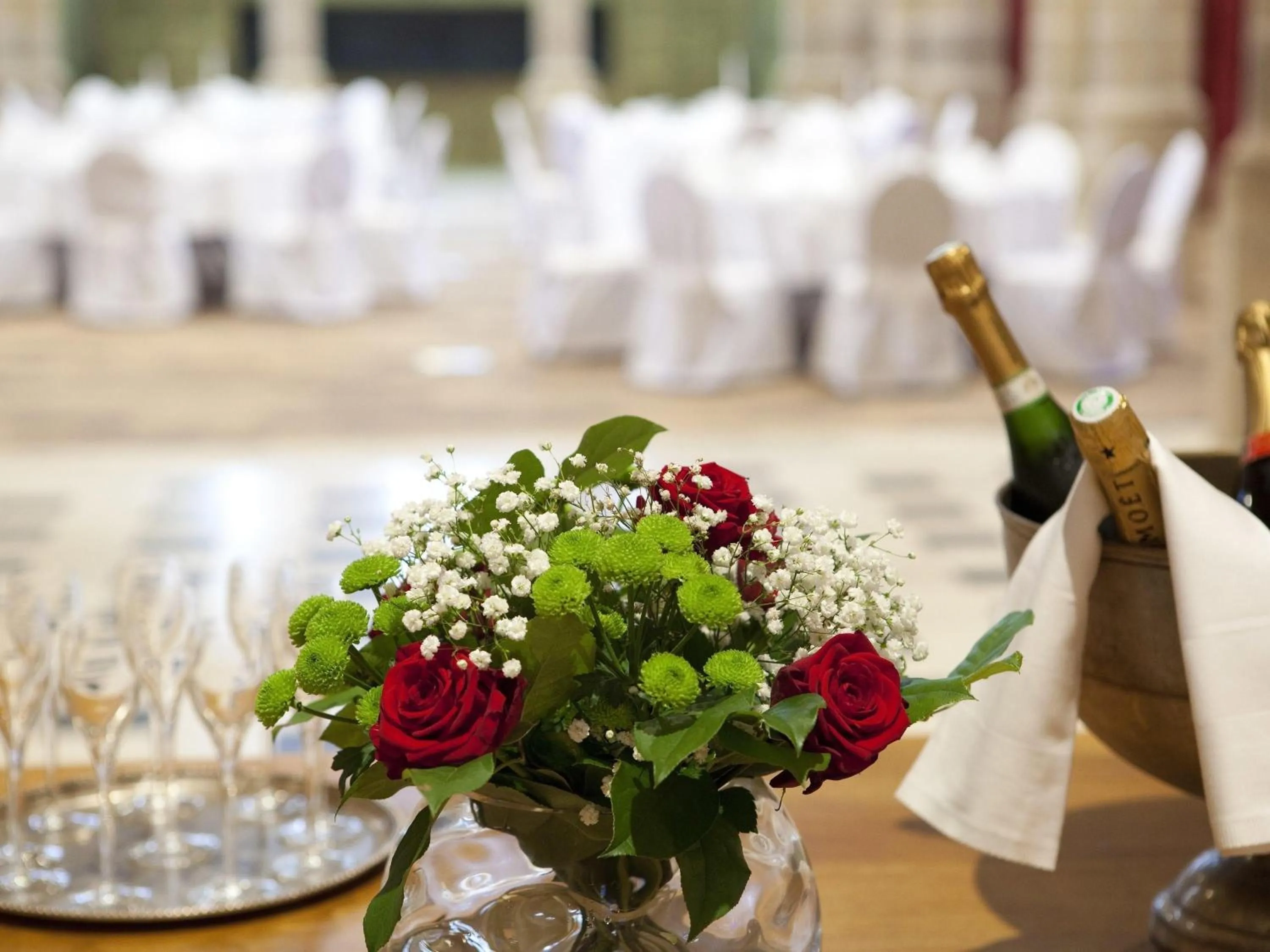 wedding in Mercure Moulins Centre Hôtel de Paris