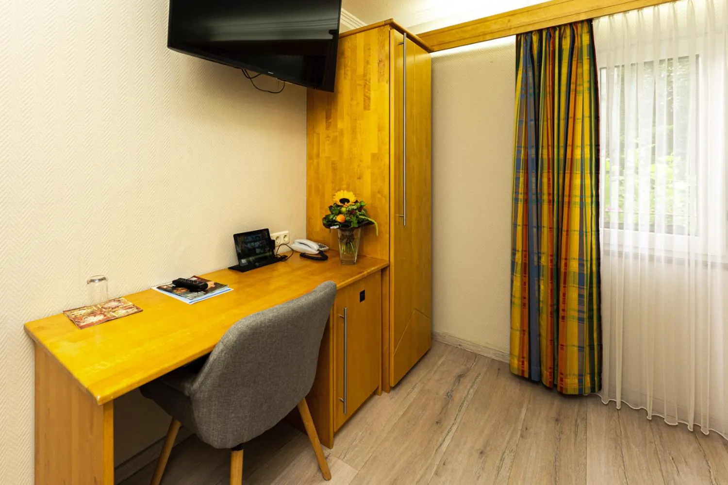 Photo of the whole room in Waldhotel Kurfürst