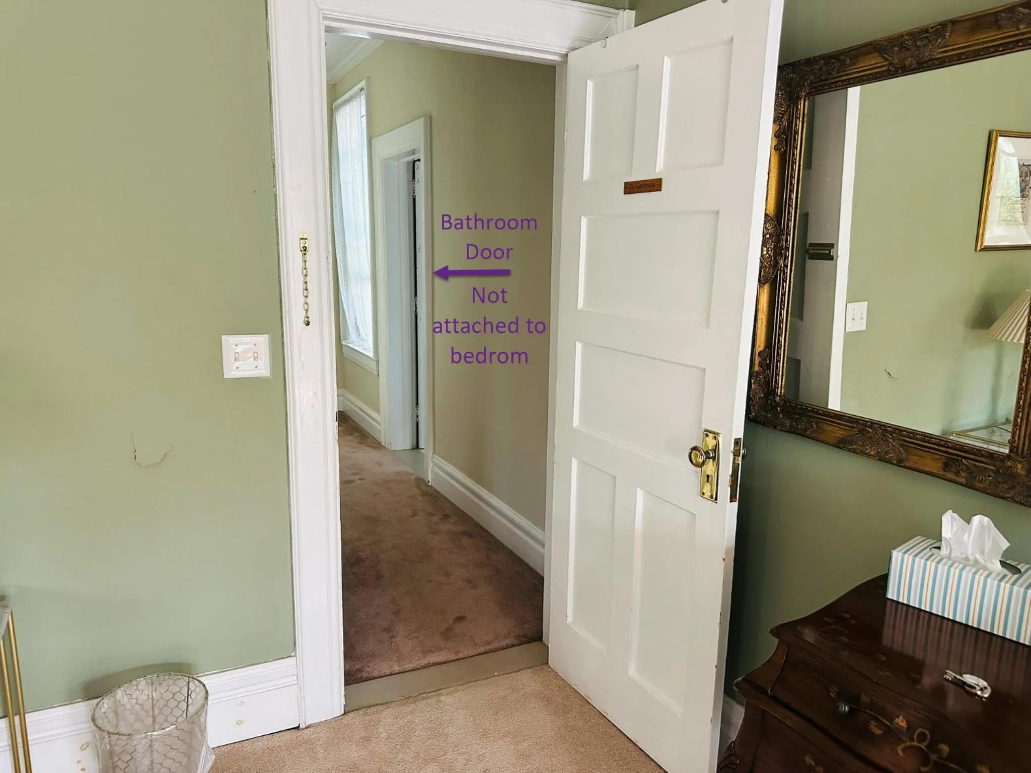Bathroom in Franklin Manor Bed and Breakfast
