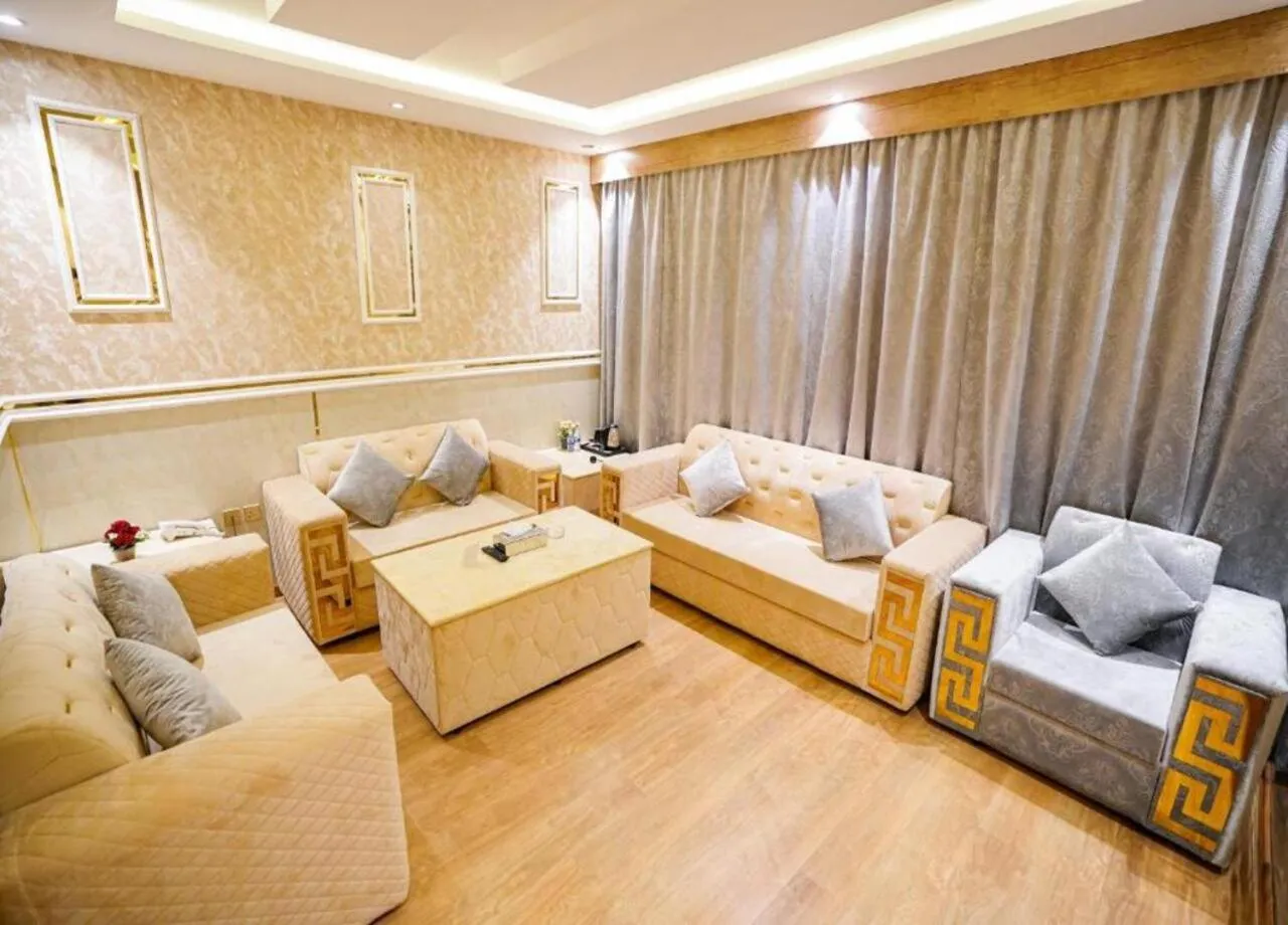 Seating area in لامبرت للشقق المخدومة