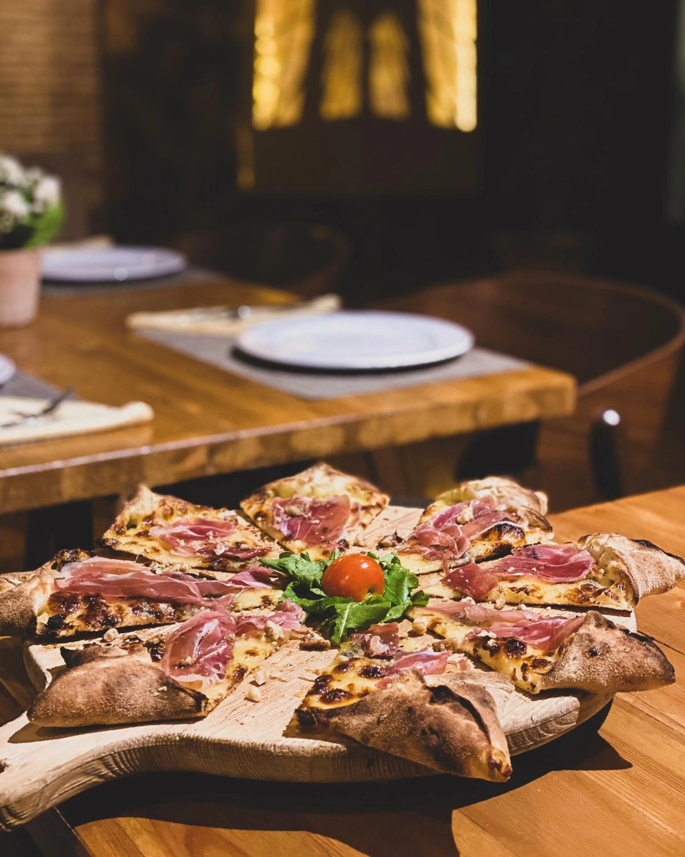 Restaurant/places to eat in Hotel Brooklyn Vlore