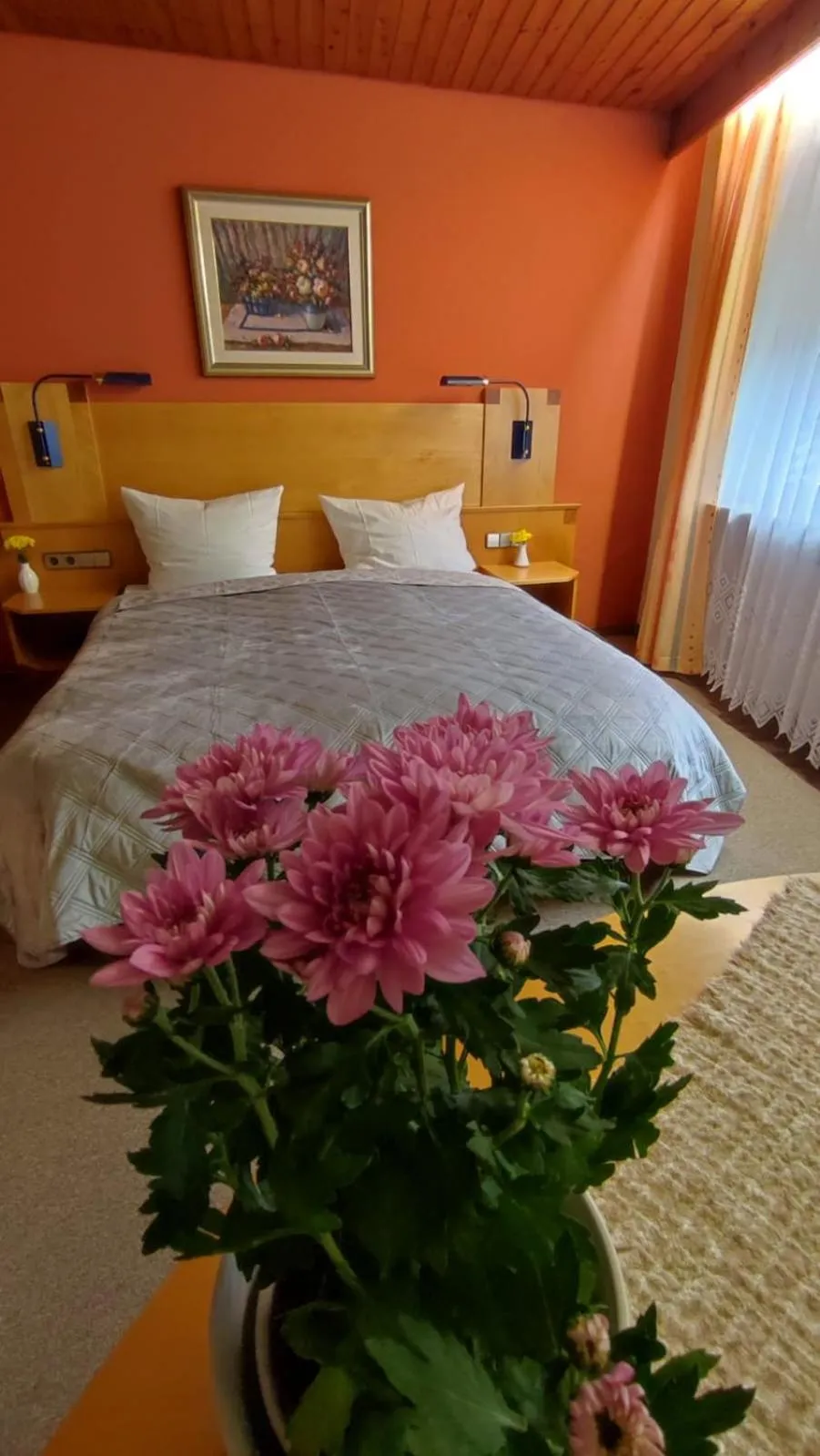 Bed in Hotel Freihof