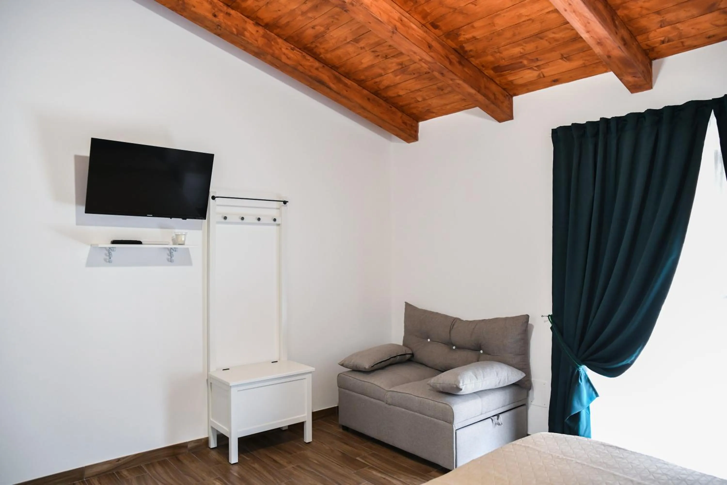 TV and multimedia, Bed in ATHENA