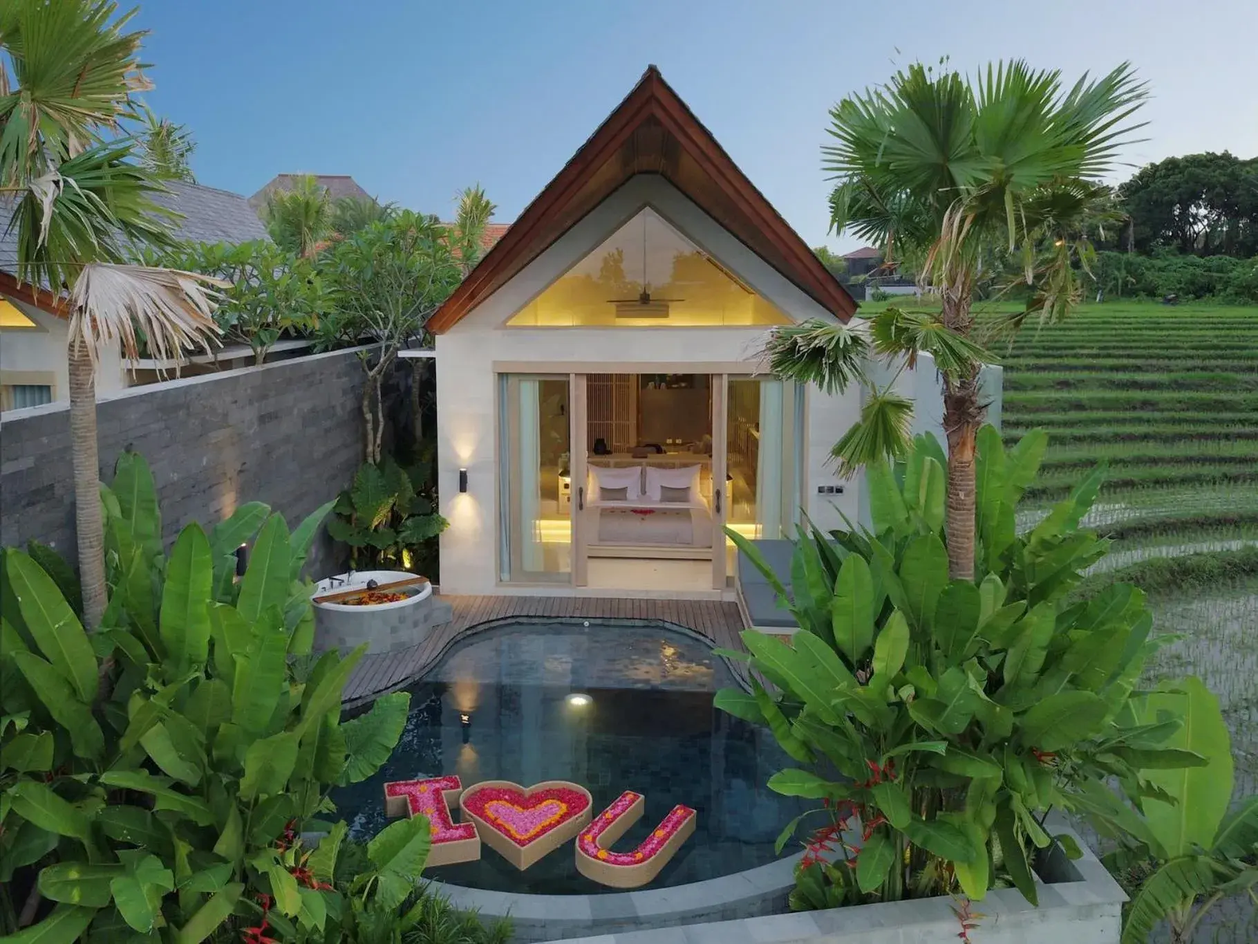 Royal One-Bedroom with Private Pool and Hot Tub in Astera Luxury Resort & Spa Canggu by Ini Vie Hospitality Royal One-Bedroom with Private Pool and Hot Tub in Astera Luxury Resort & Spa Canggu by Ini Vie Hospitality