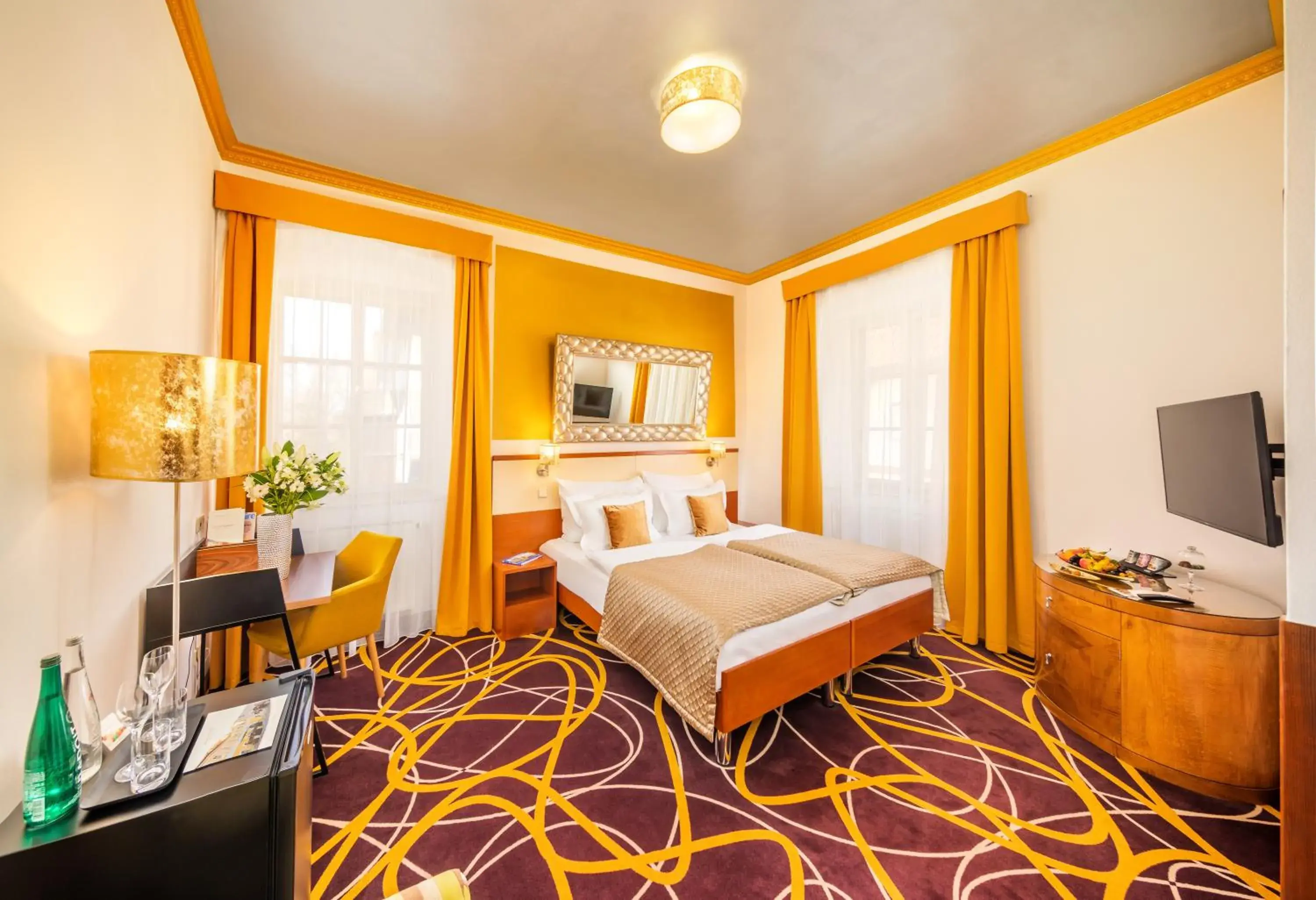 Deluxe Double/Twin Room in Bellevue Hotel Český Krumlov Deluxe Double/Twin Room in Bellevue Hotel Český Krumlov