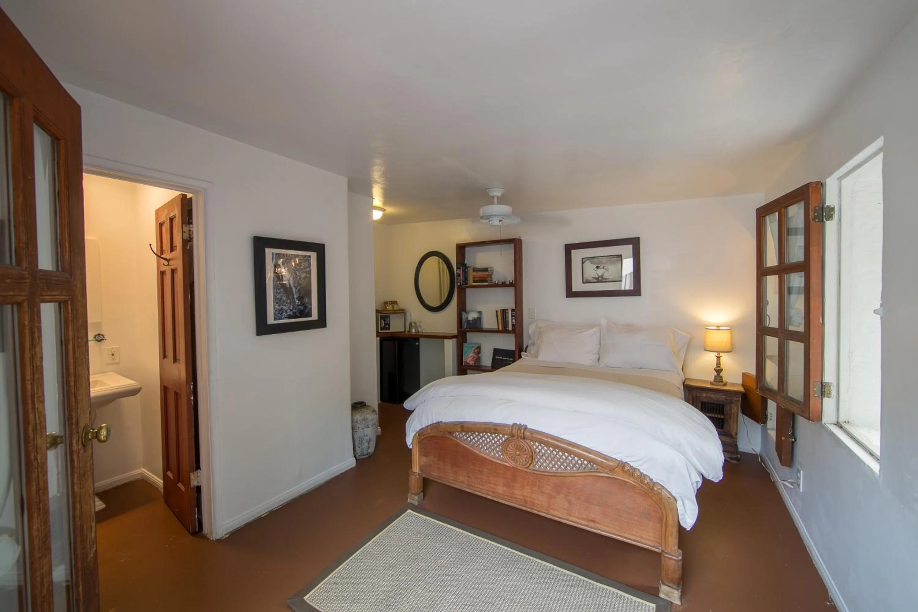 Photo of the whole room, Bed in Korakia Pensione