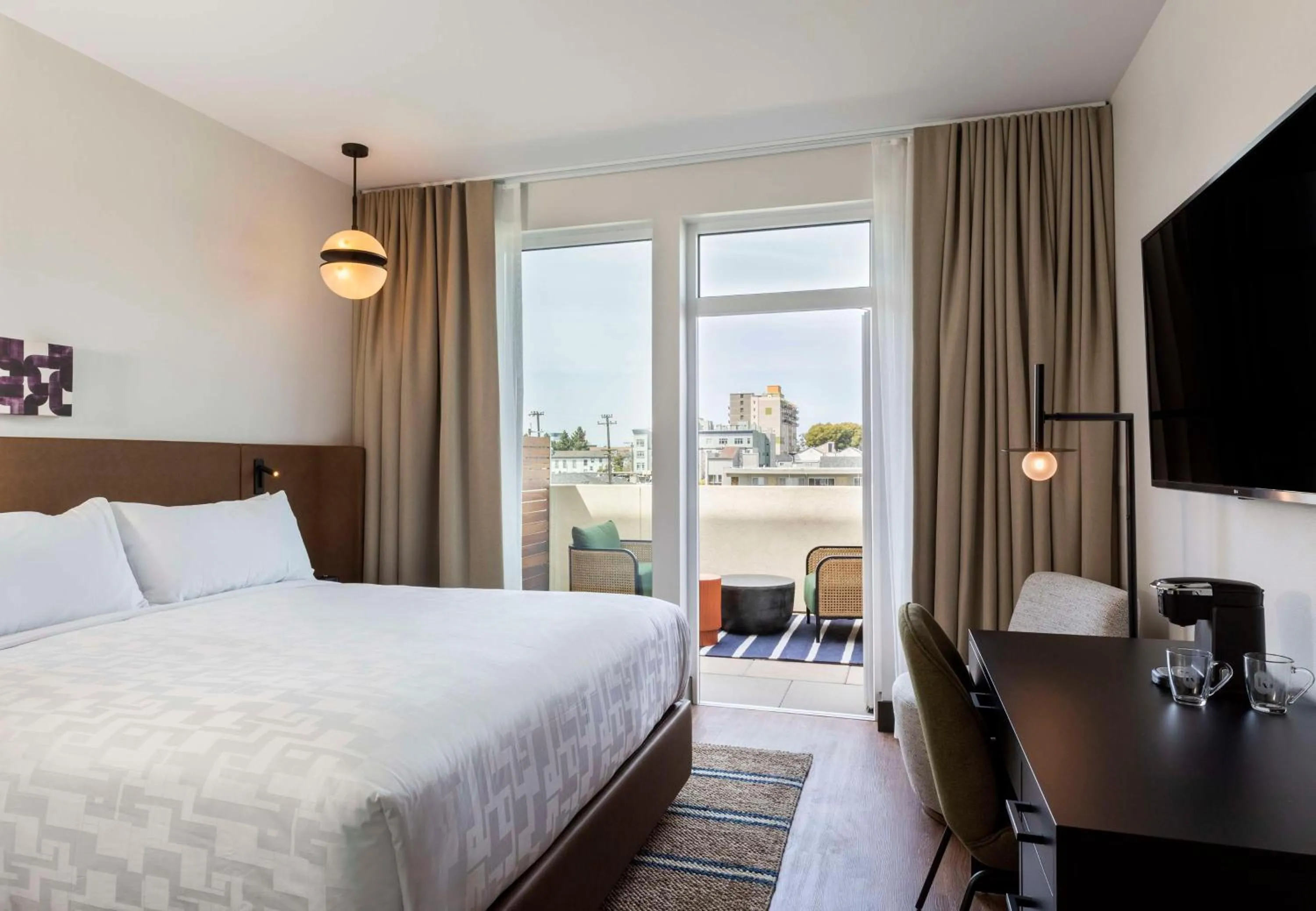 Bedroom, Bed in Kissel Uptown Oakland, in the Unbound Collection by Hyatt