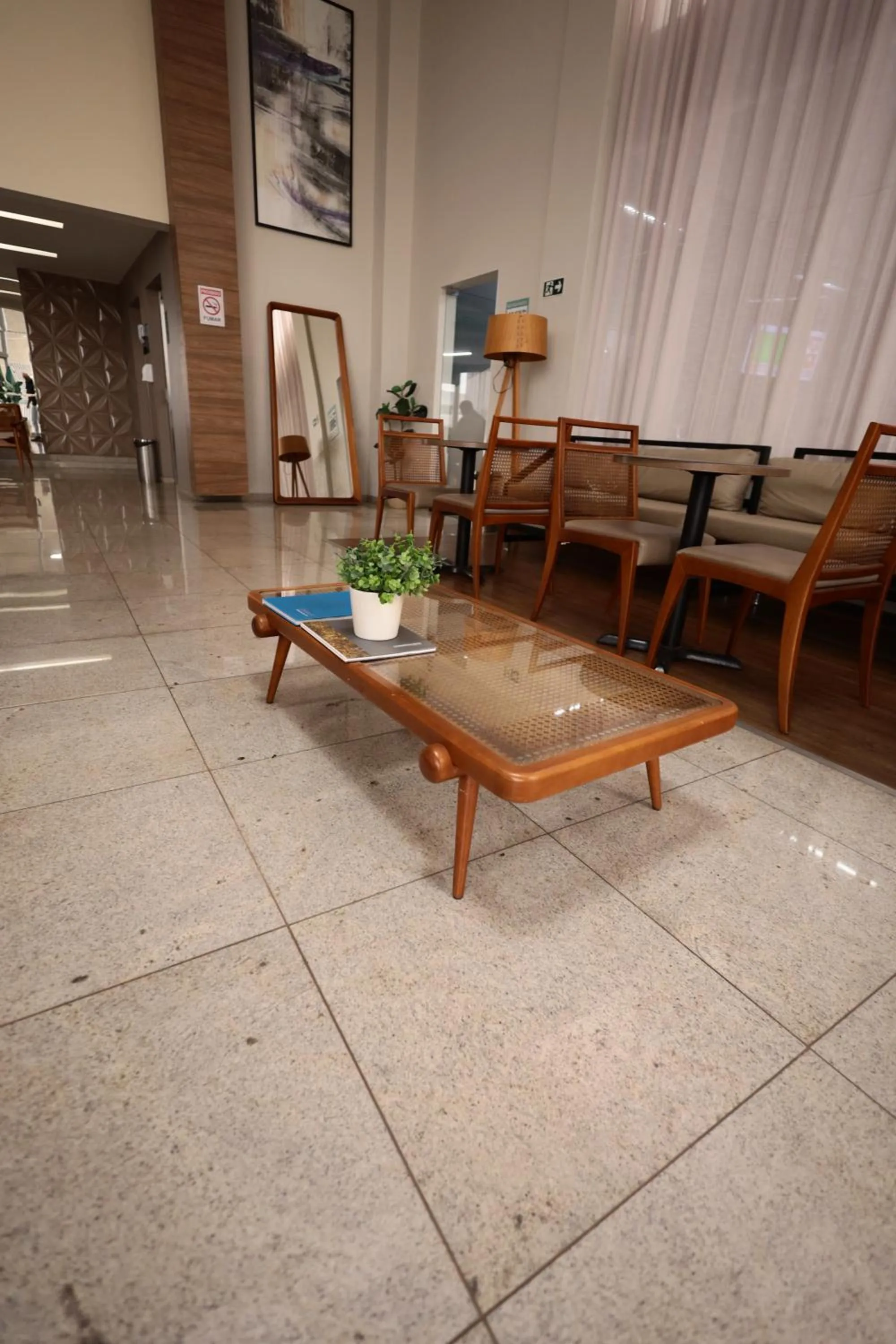 House Inn Hotel - Anashopping