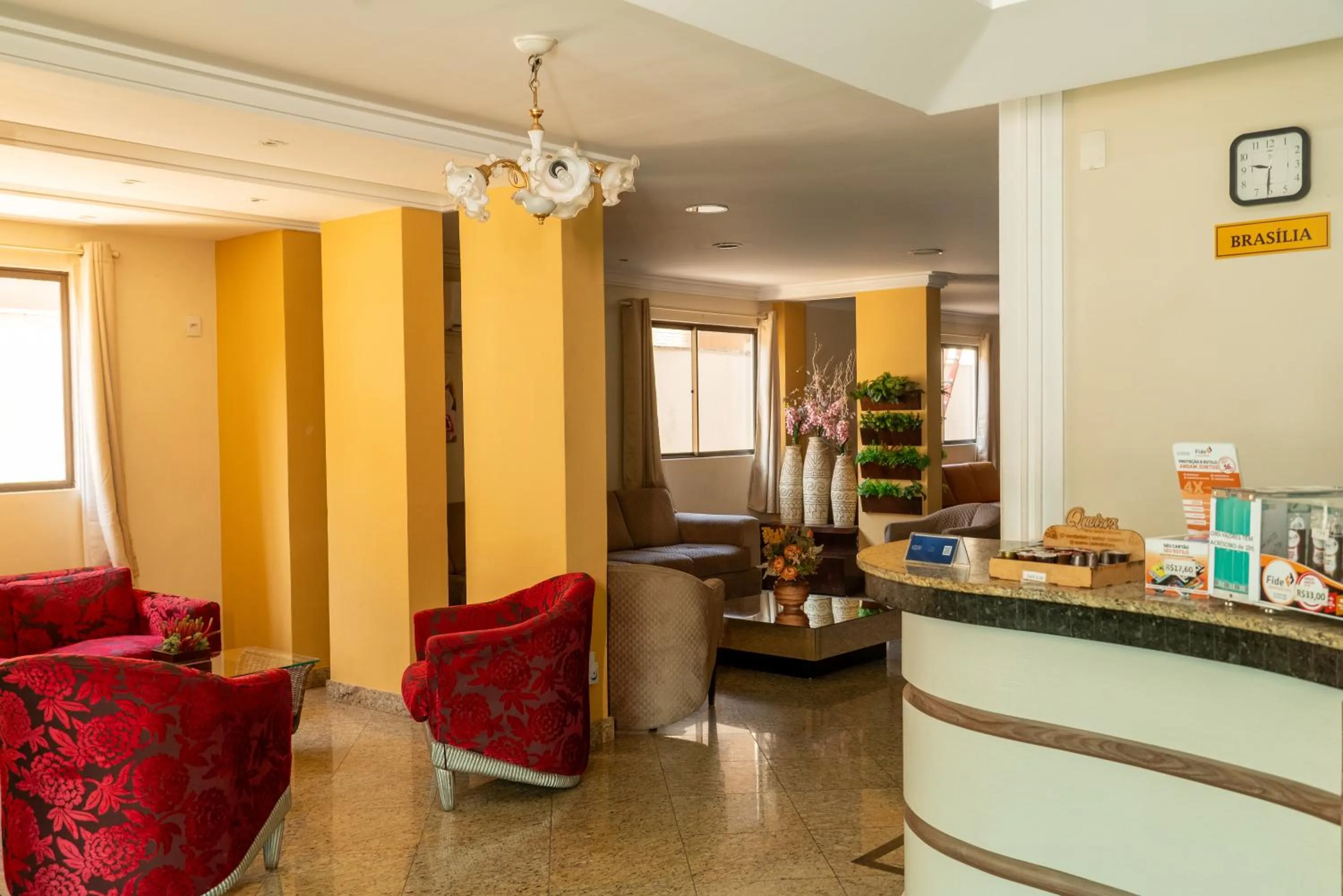 Seating area in Crystal Plaza Hotel Marista