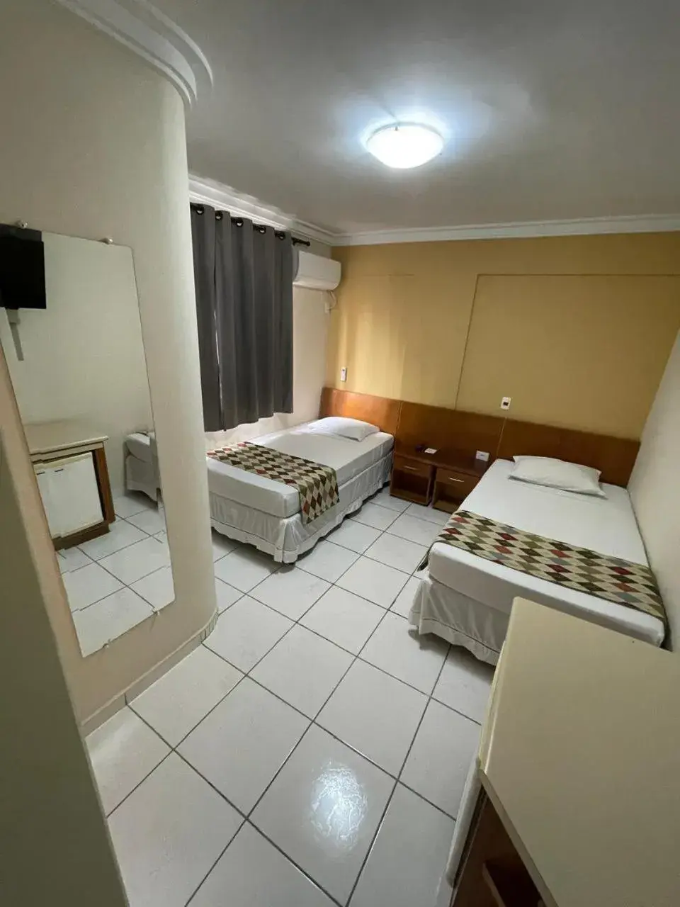 Single Room in Crystal Plaza Hotel Marista Single Room in Crystal Plaza Hotel Marista