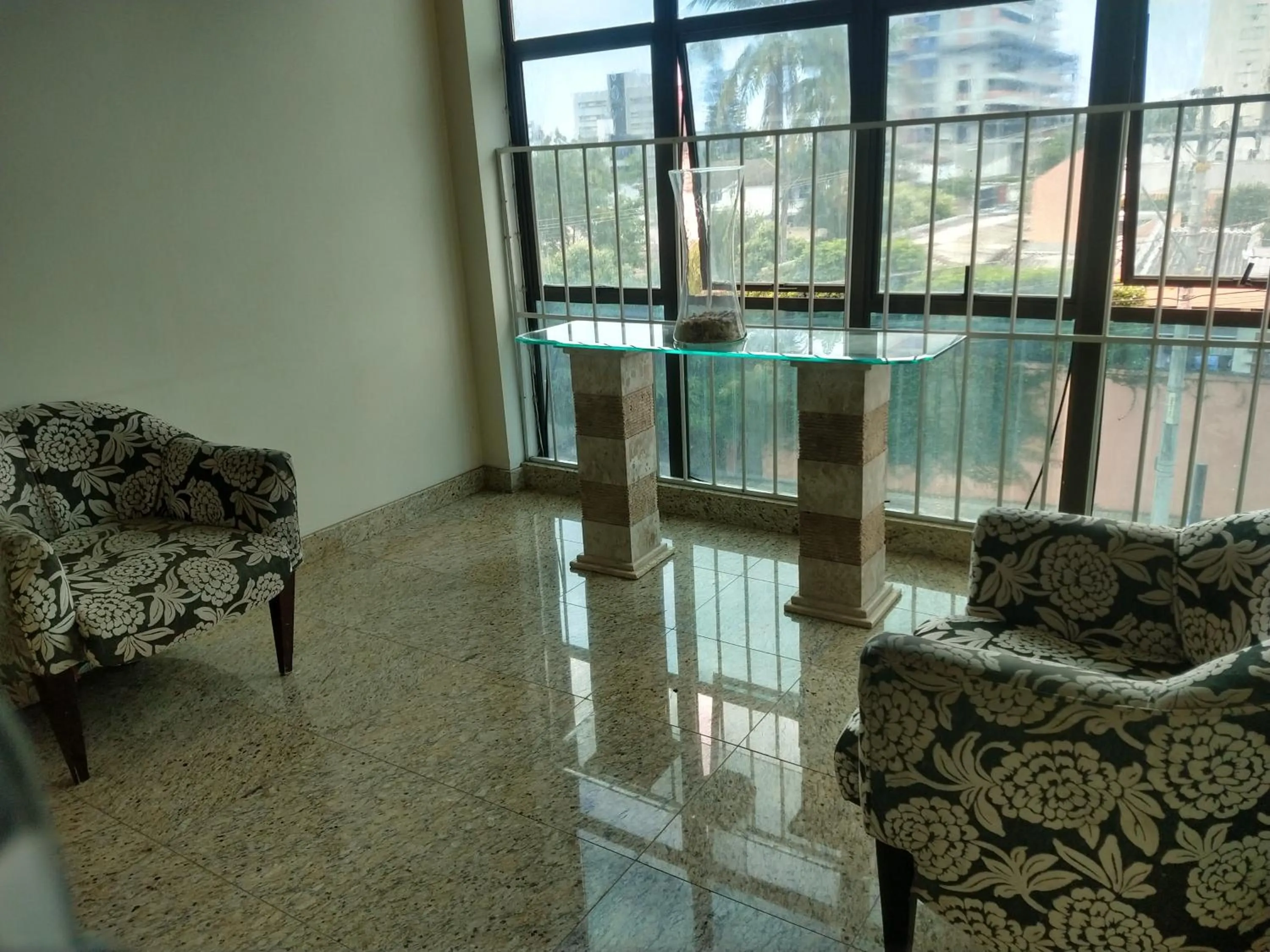 Crystal Plaza Hotel Marista