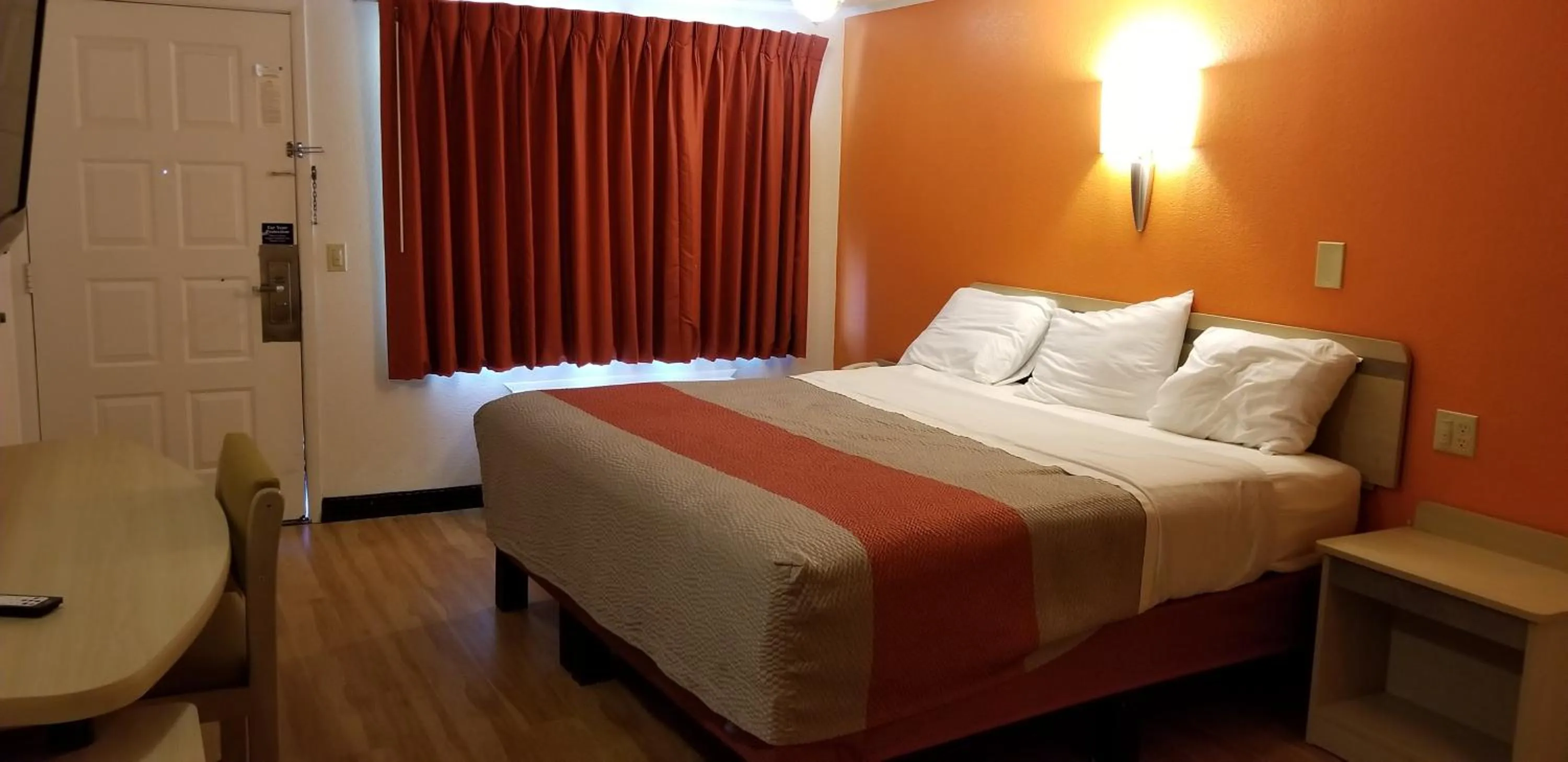 Bedroom, Bed in FairBridge Inn Express London