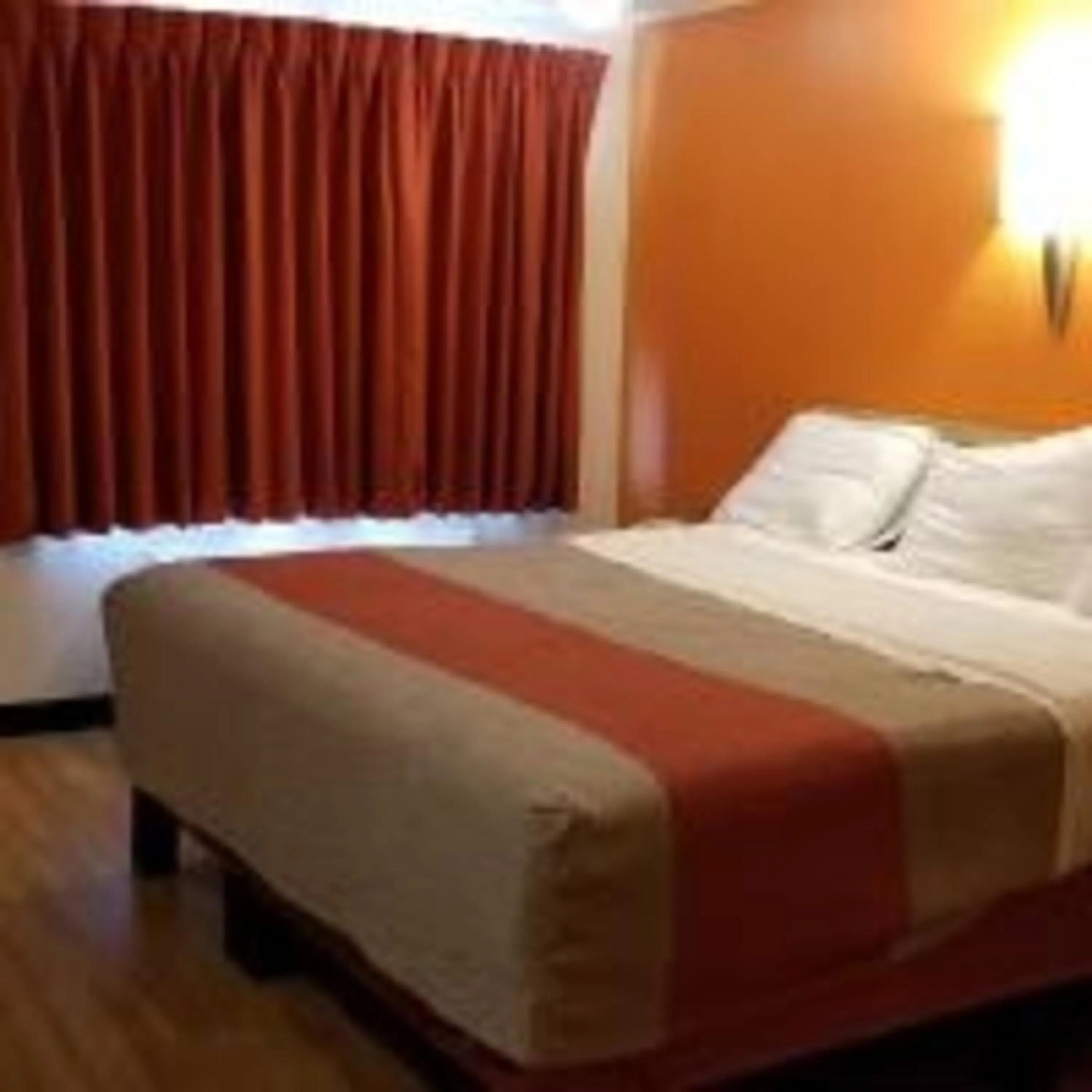 Bedroom, Bed in FairBridge Inn Express London