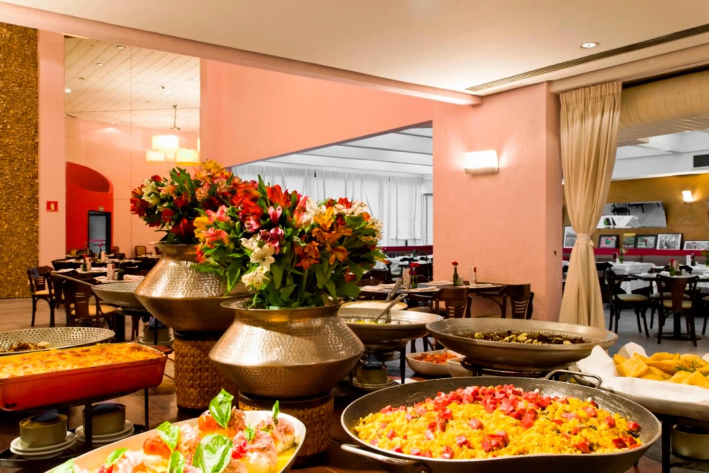 Restaurant/places to eat in Address São Paulo Faria Lima by Intercity