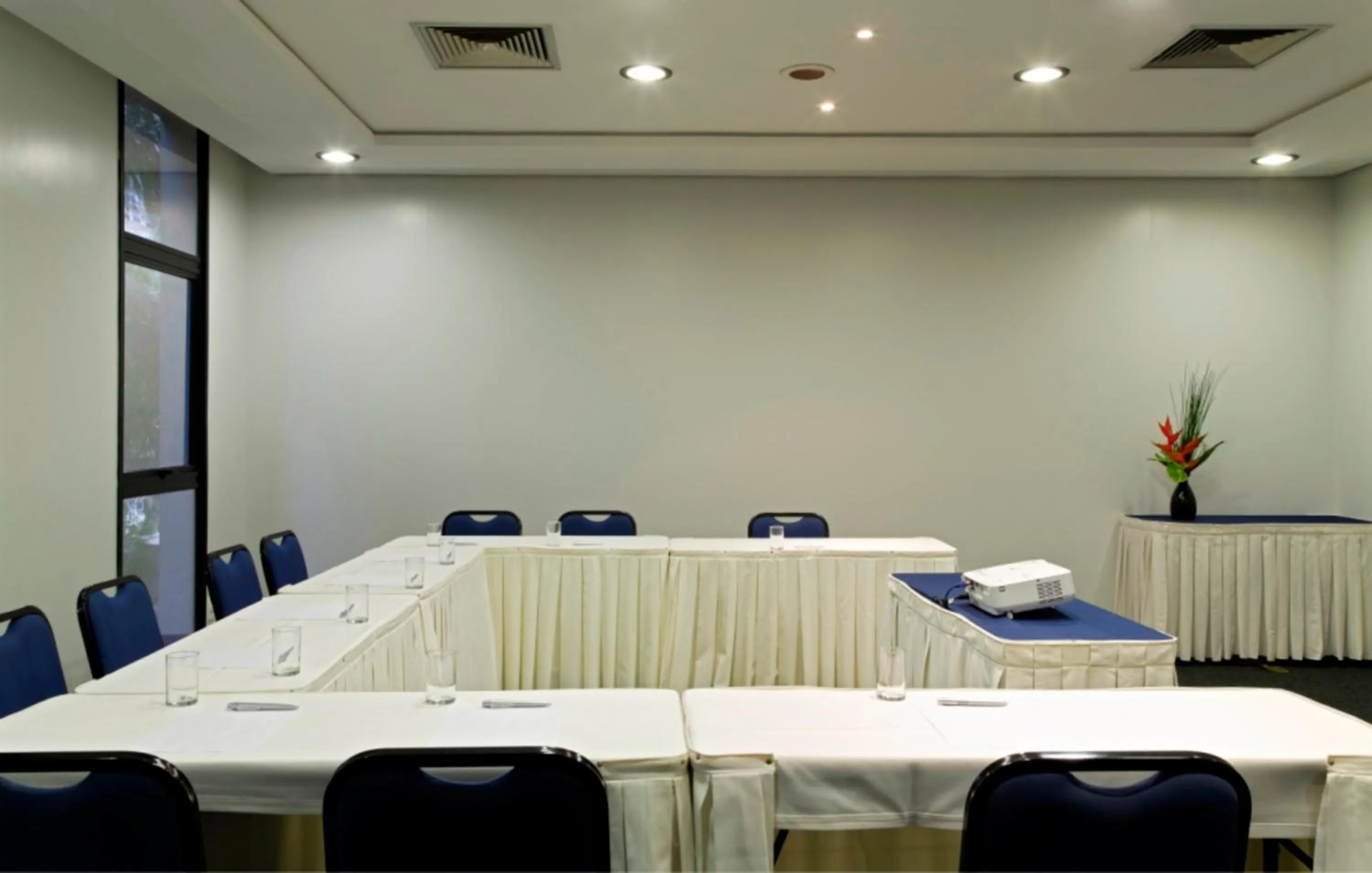 Meeting/conference room in Address São Paulo Faria Lima by Intercity
