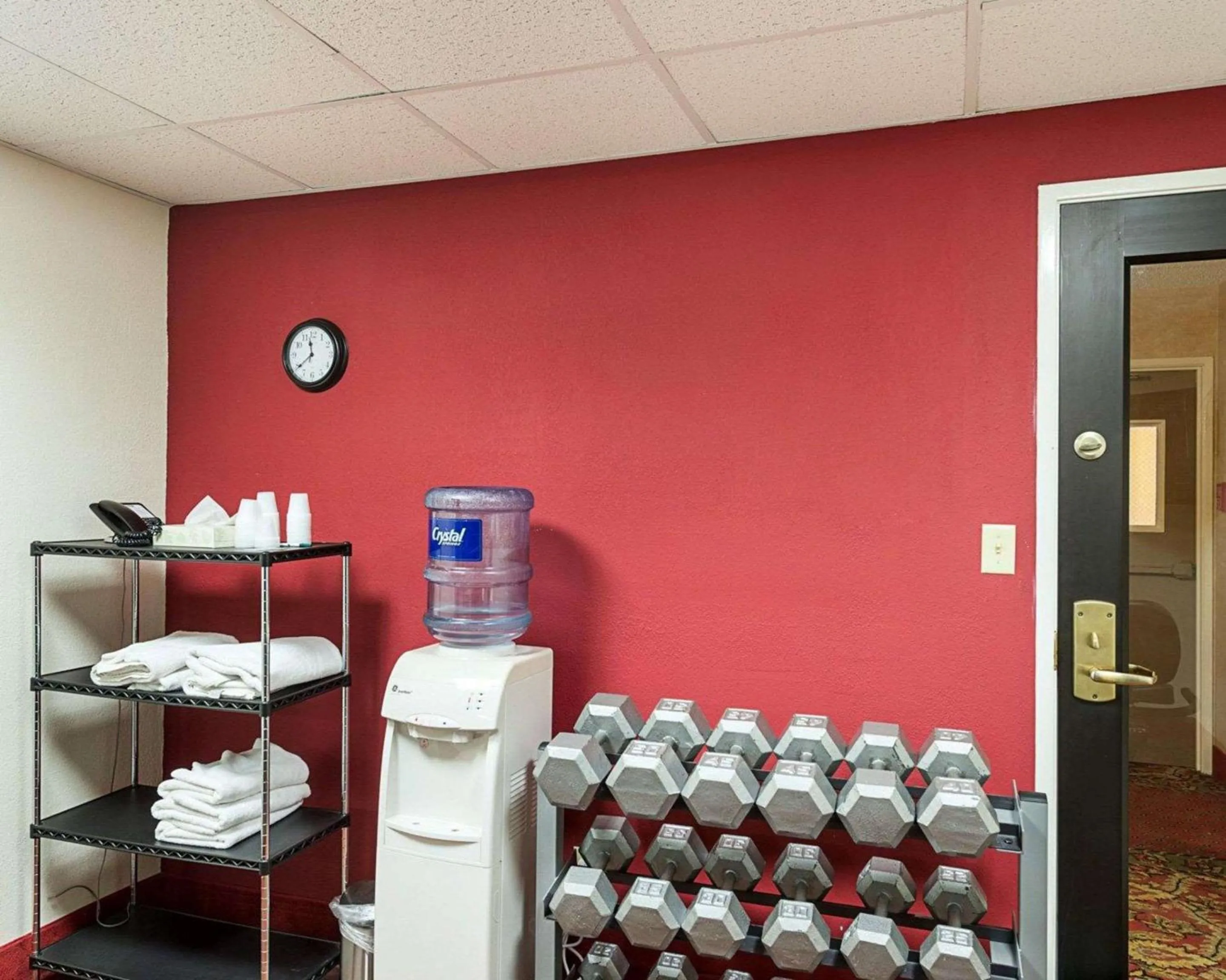 Fitness centre/facilities in Remembrance Inn
