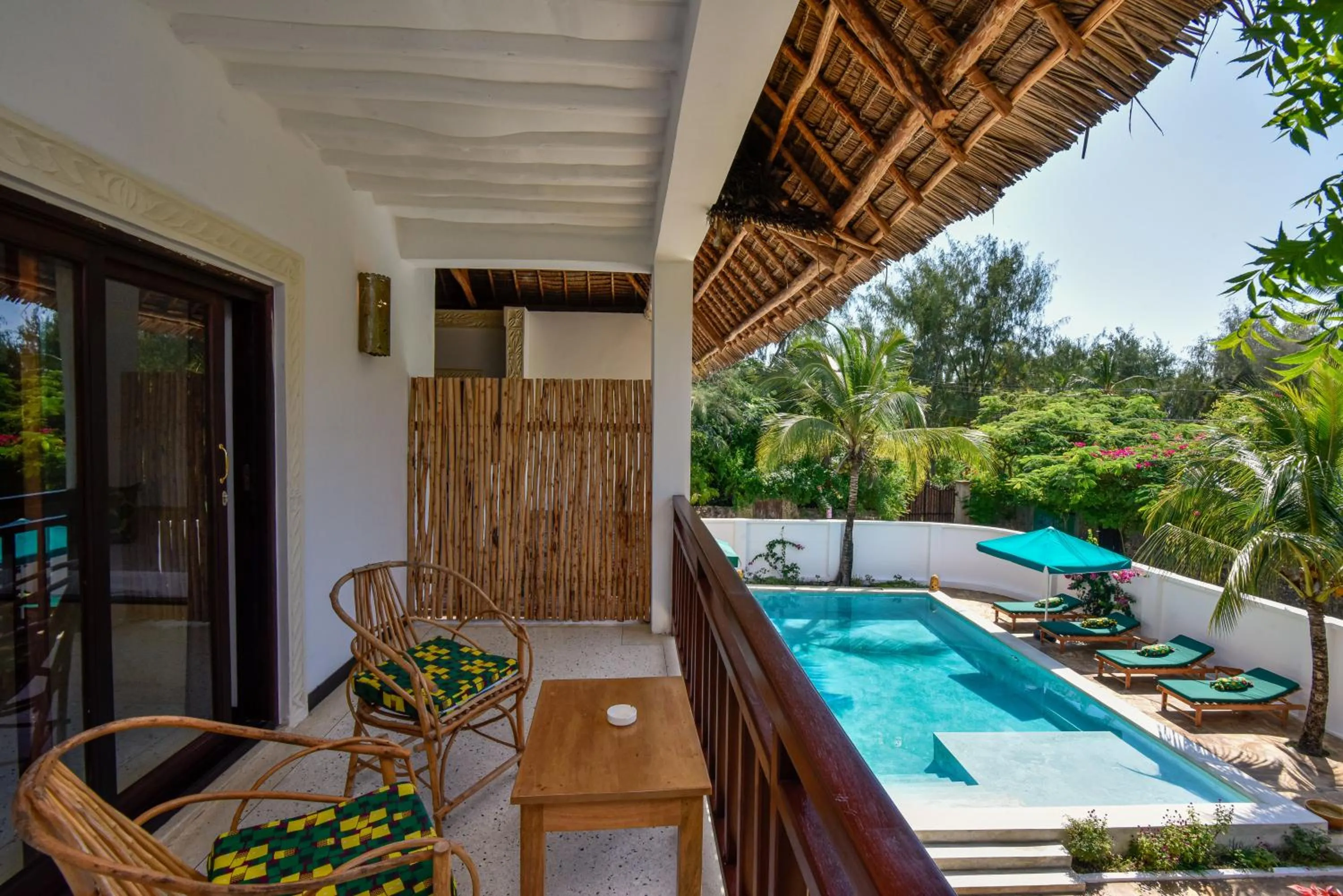 Deluxe Double Room with Balcony in Daima Villas