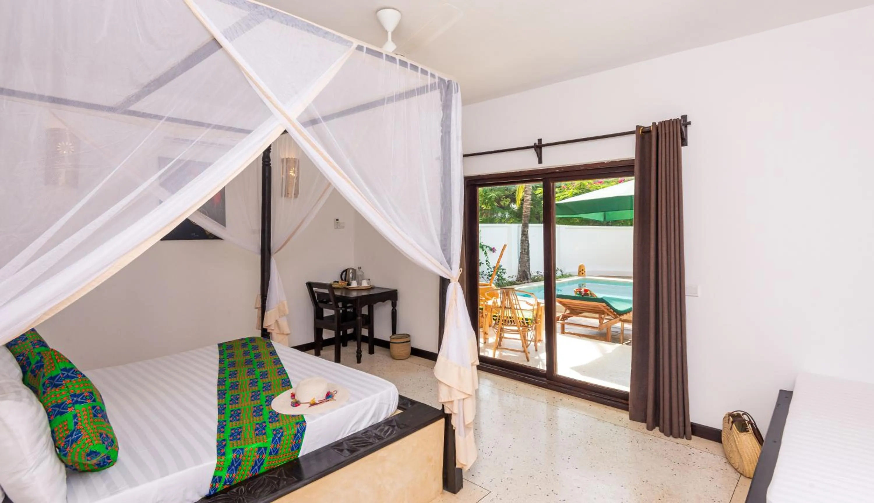 Deluxe Double Room with Extra Bed in Daima Villas