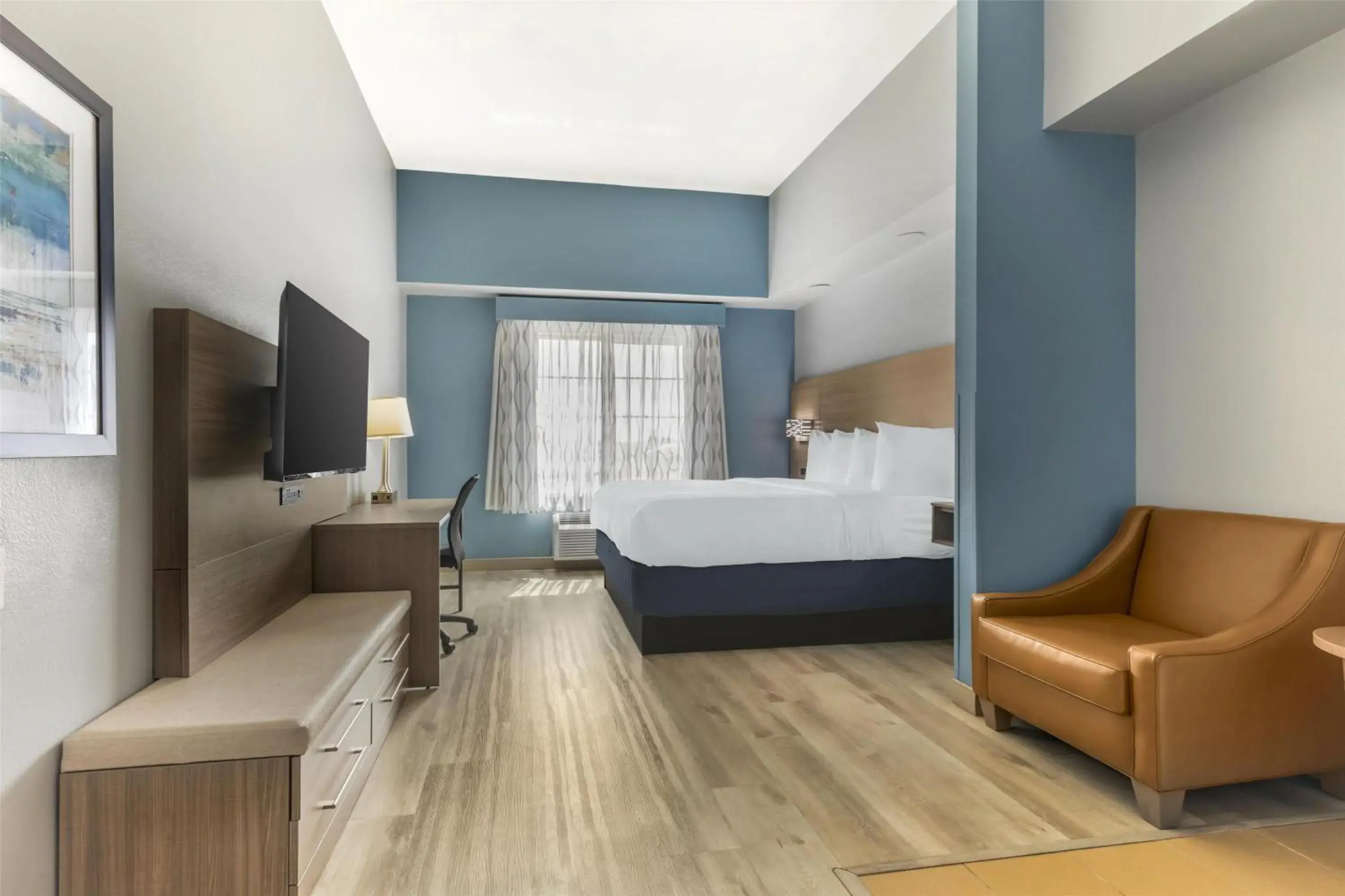 King Room with Spa Bath - Disability Access/Non-Smoking in Best Western Plus Fort Worth Forest Hill Inn & Suites King Room with Spa Bath - Disability Access/Non-Smoking in Best Western Plus Fort Worth Forest Hill Inn & Suites