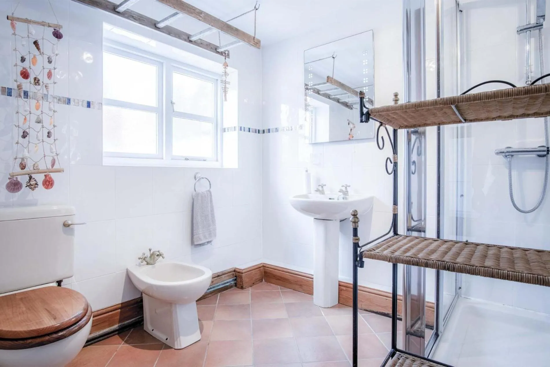 Floor plan in Angle Adventures - 4 Bedroom Cottage - Angle