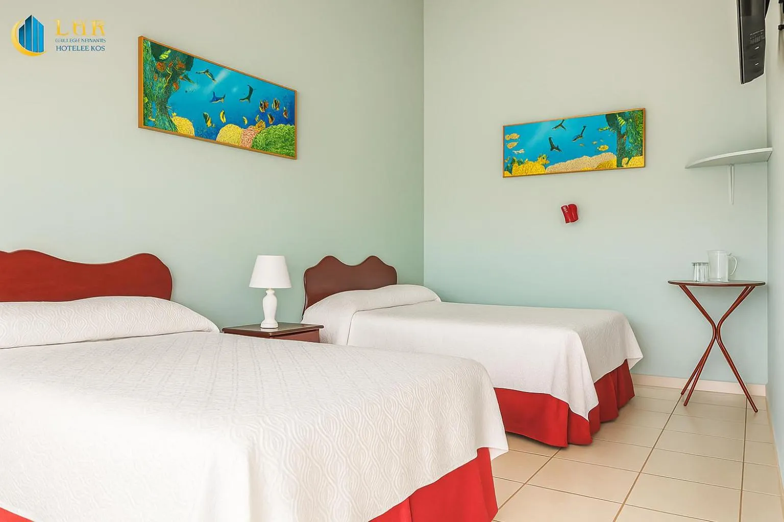 Bed in Hotel Divisamar by LHR