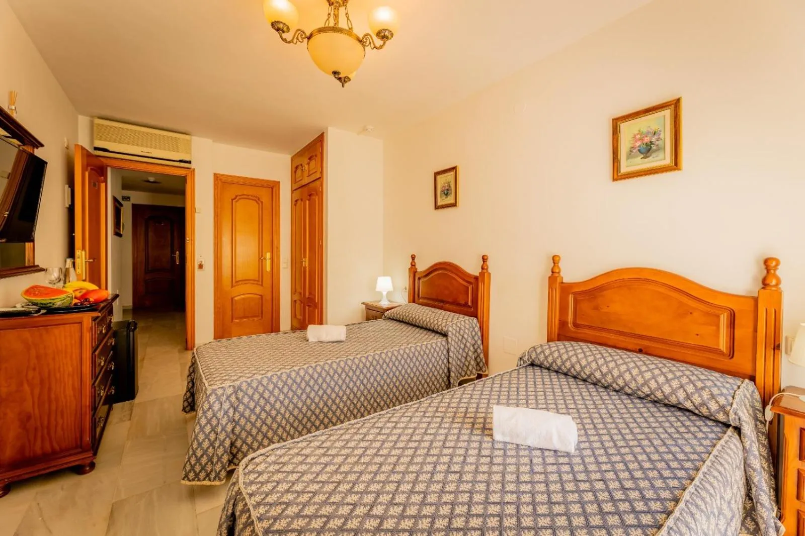 Bed in Hotel La Morena