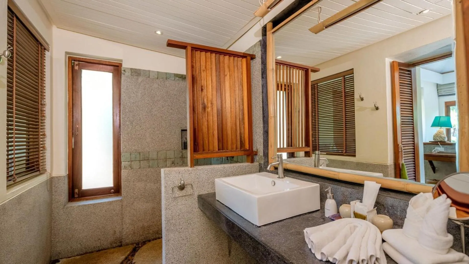 Bathroom, Bed in Sea Dance Resort