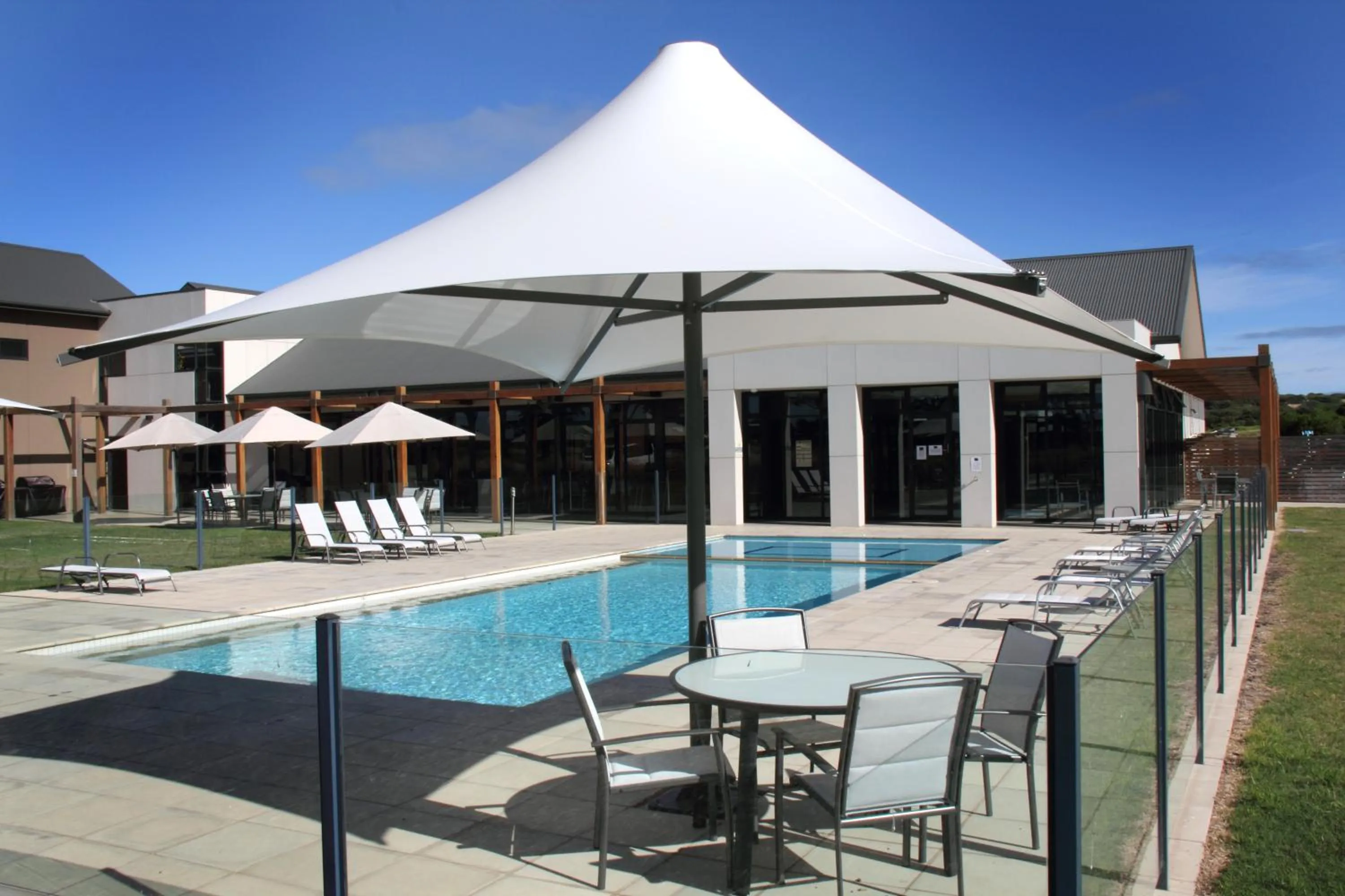 Swimming pool in Barwon Heads Resort