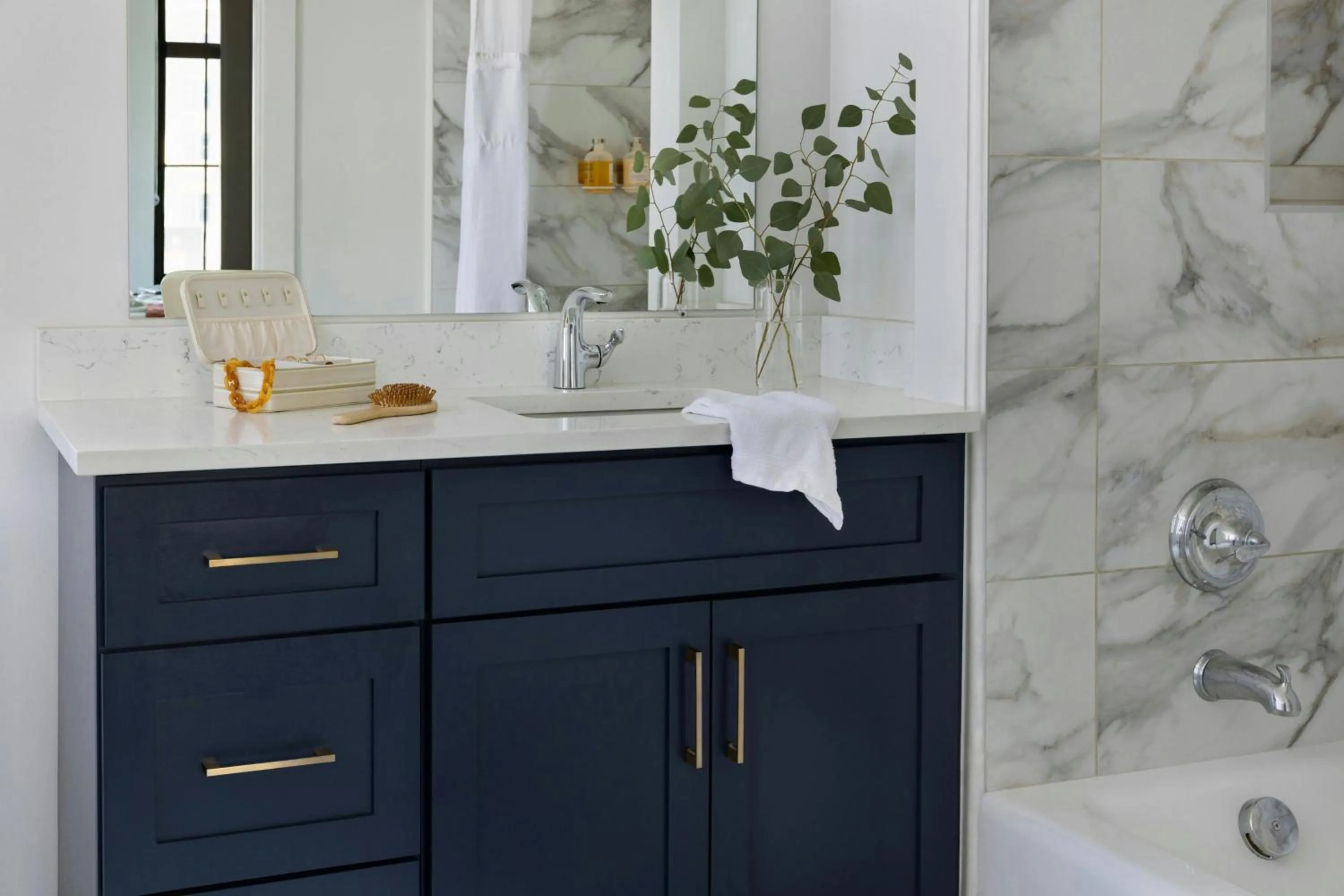 Bathroom in Sonder by Marriott Bonvoy Dovetail Apartments Downtown