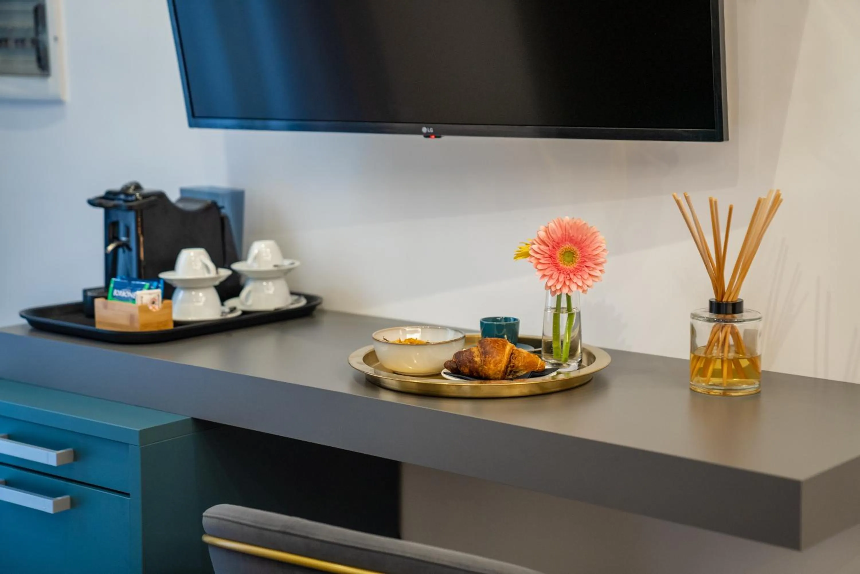 TV and multimedia in Hart Boutique Hotel