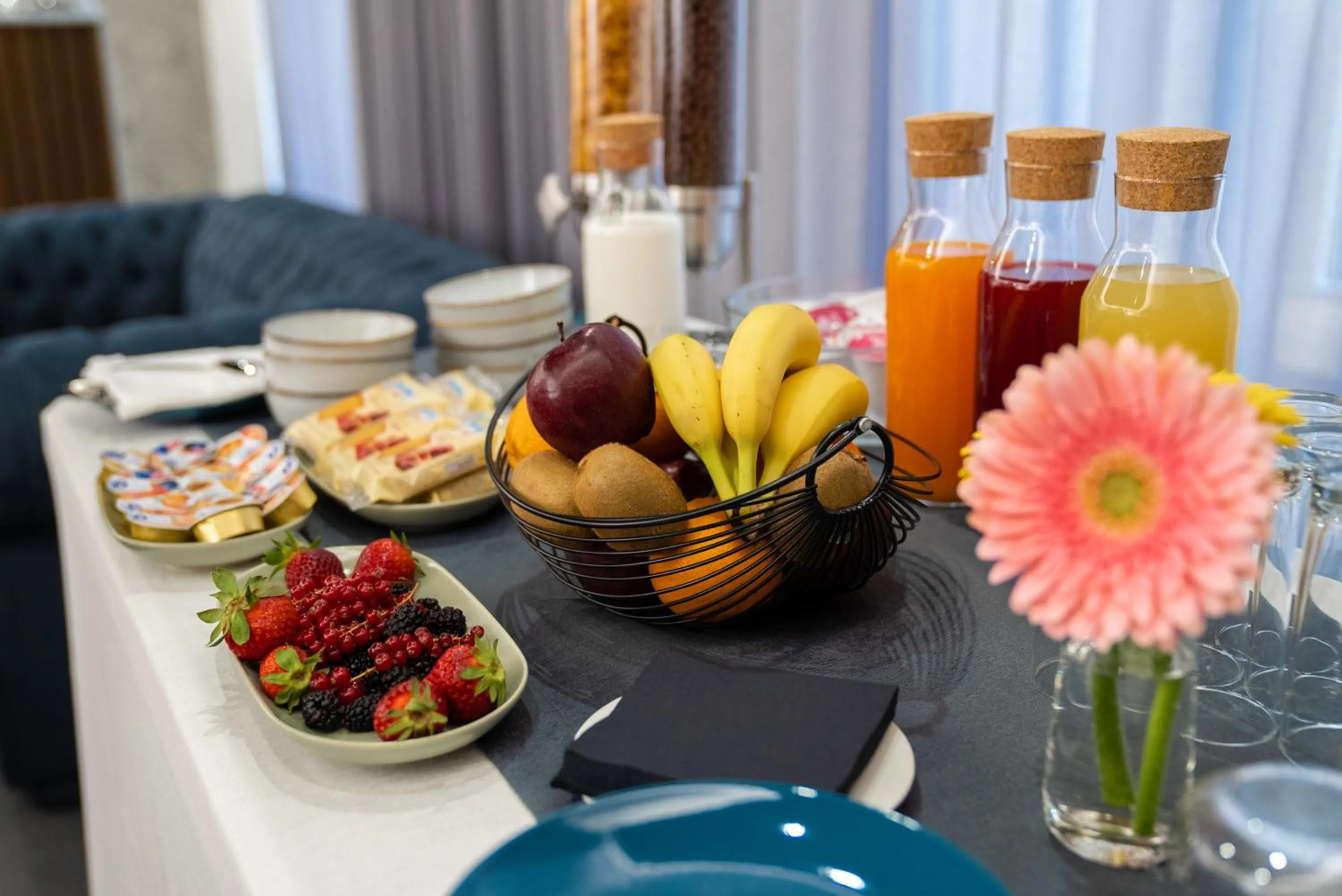 Food and drinks in Hart Boutique Hotel