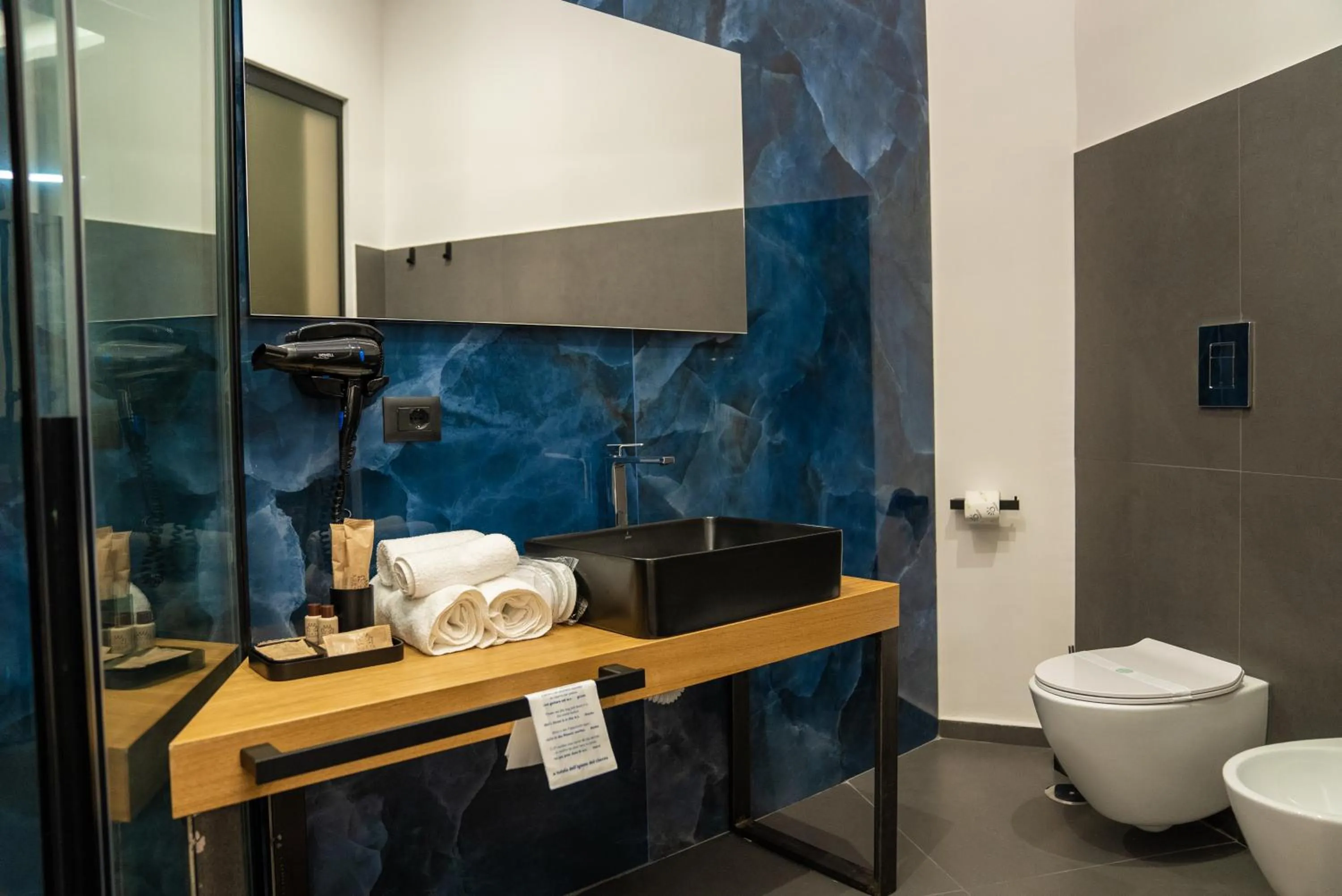 Bathroom in Hart Boutique Hotel